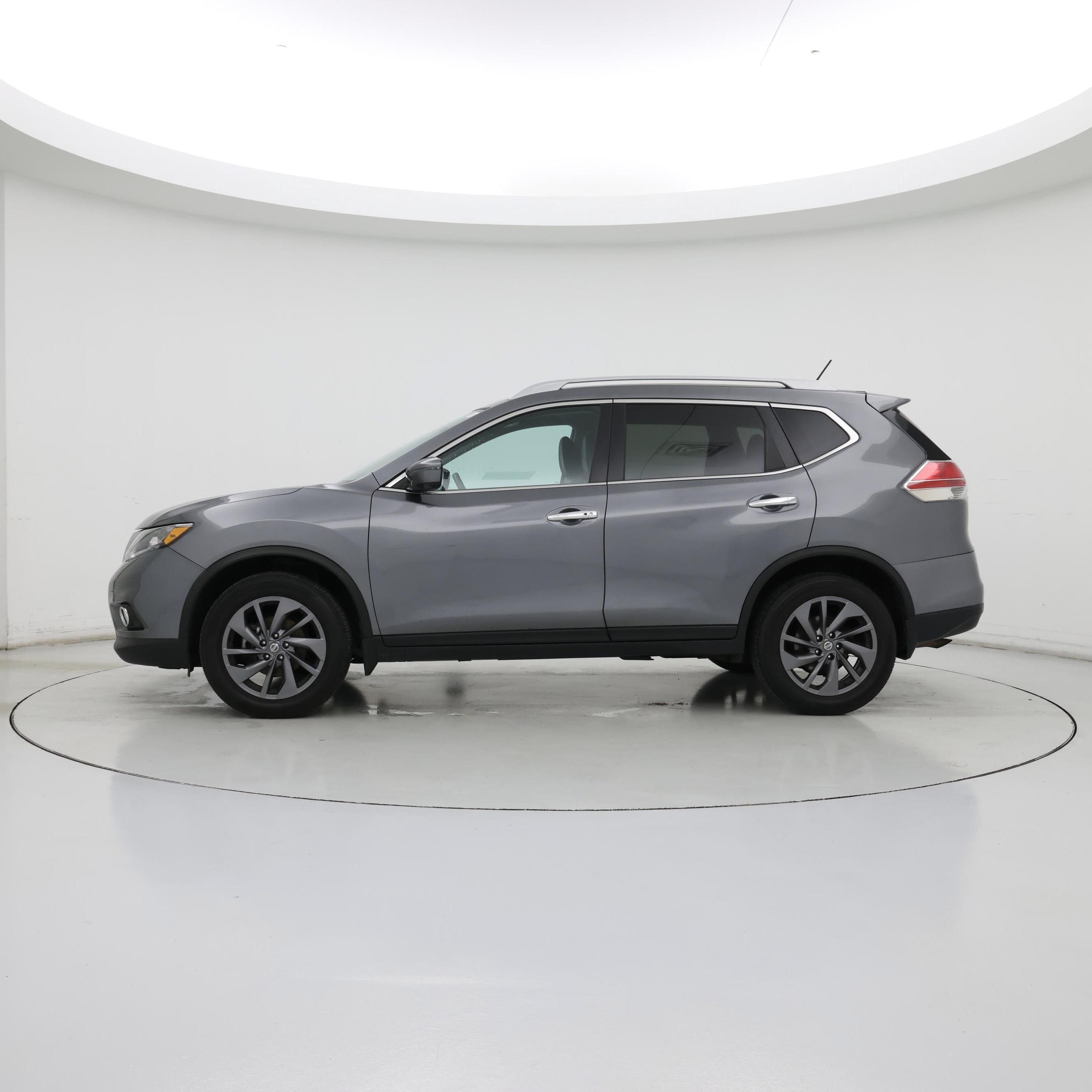 Thumbnail: 2016 Nissan Rogue - 3