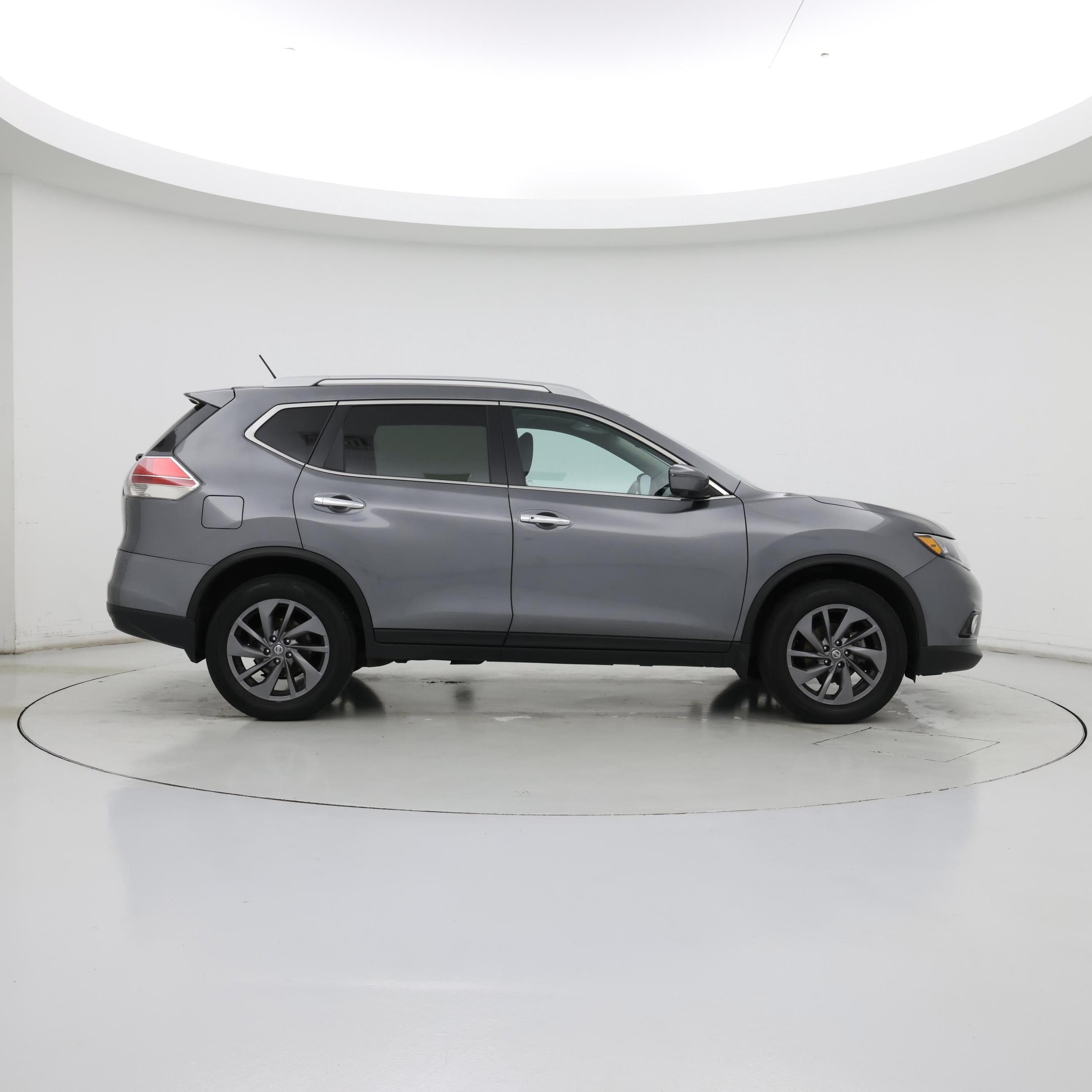 Thumbnail: 2016 Nissan Rogue - 7