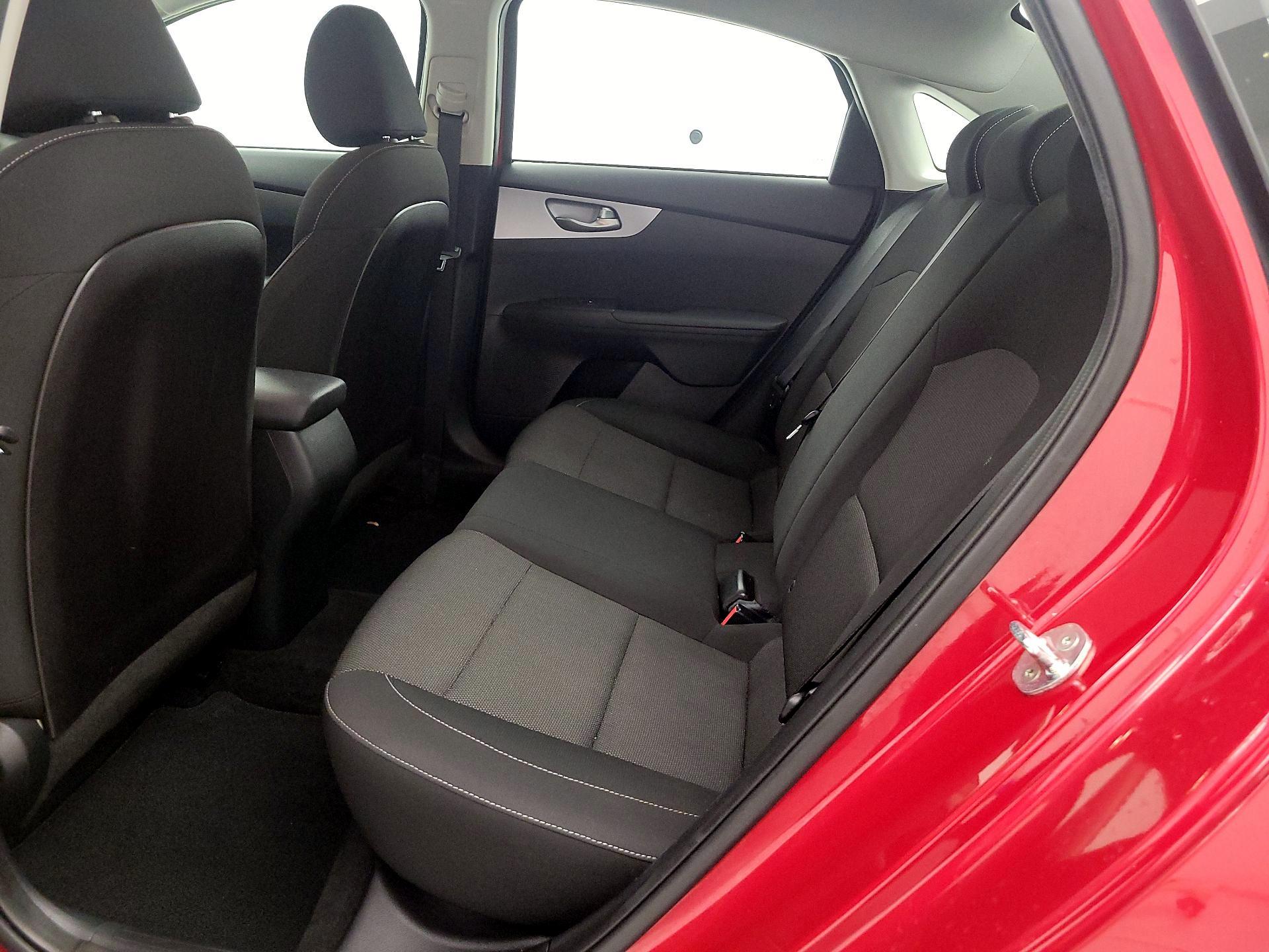 Thumbnail: 2022 Kia Forte - 19