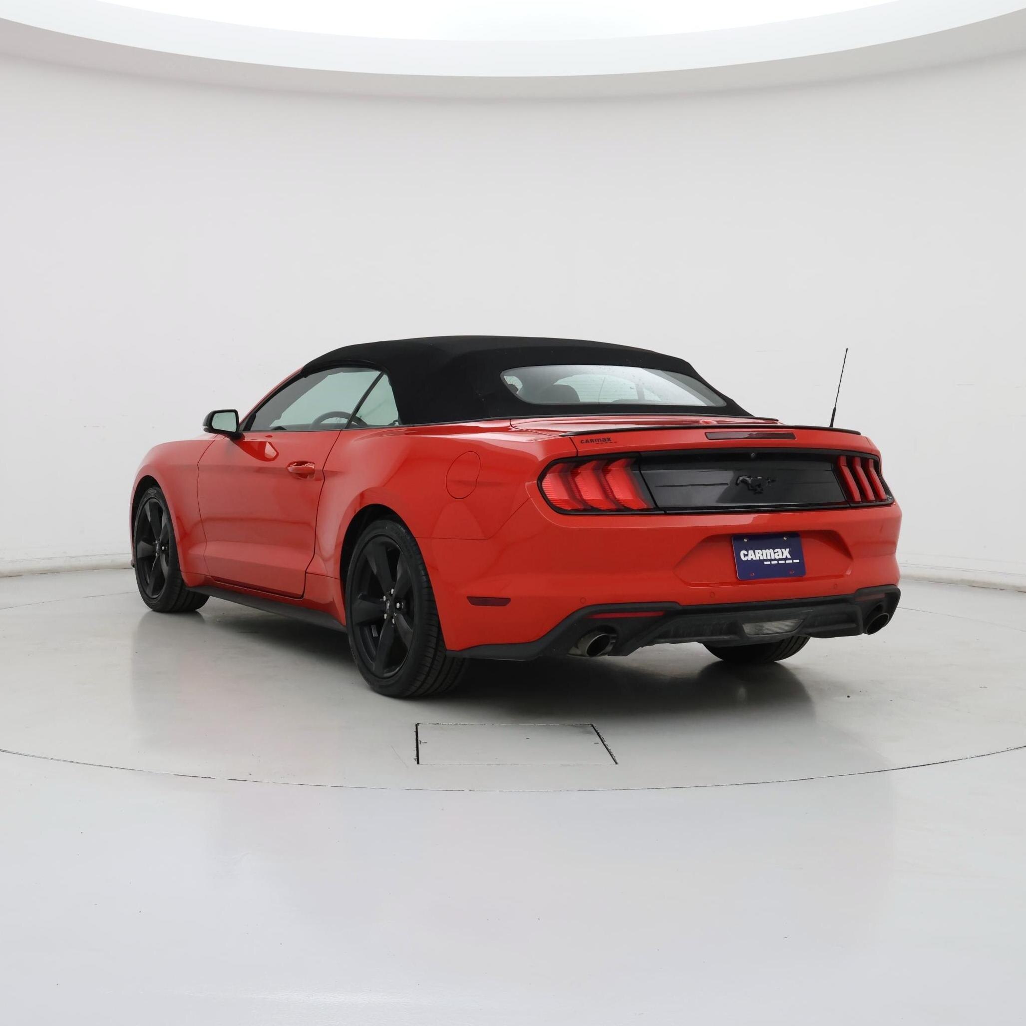 Thumbnail: 2022 Ford Mustang - 2