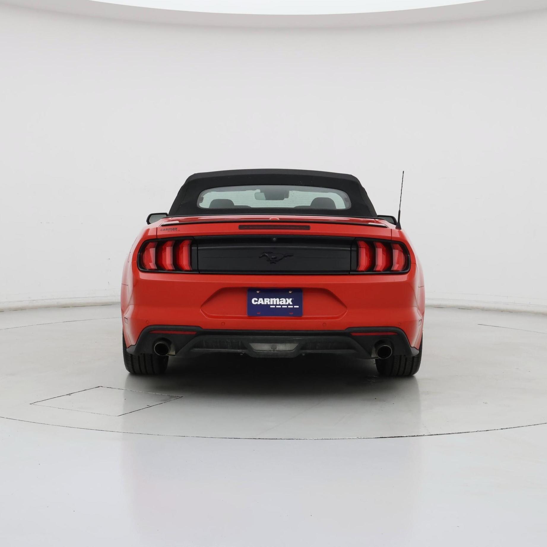 Thumbnail: 2022 Ford Mustang - 6