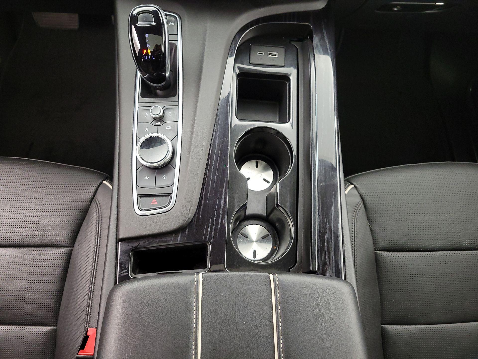 Thumbnail: 2021 Cadillac Escalade - 18