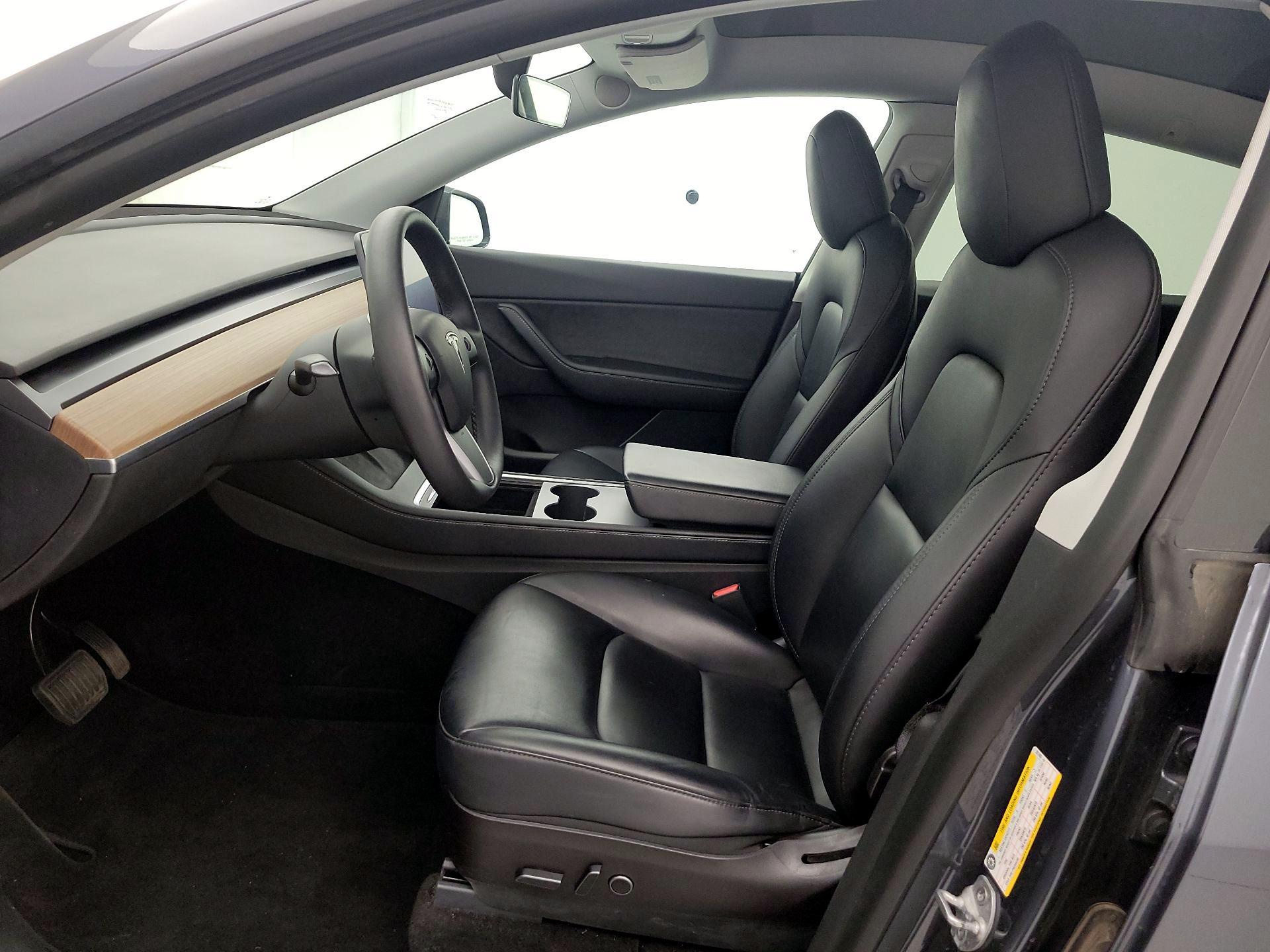 Thumbnail: 2022 Tesla Model Y - 11