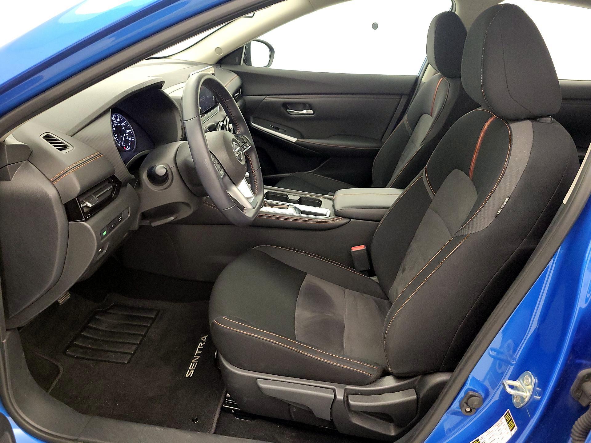 Thumbnail: 2020 Nissan Sentra - 11