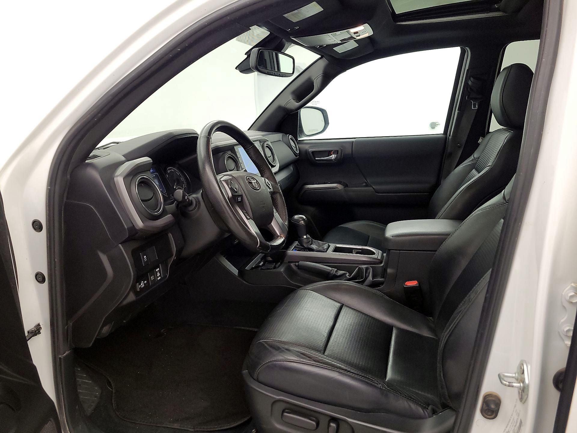 Thumbnail: 2023 Toyota Tacoma - 11