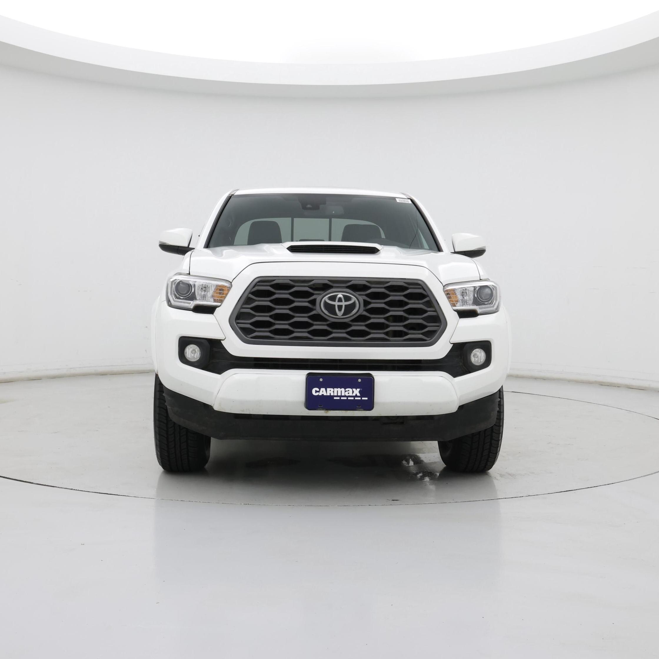 Thumbnail: 2023 Toyota Tacoma - 5