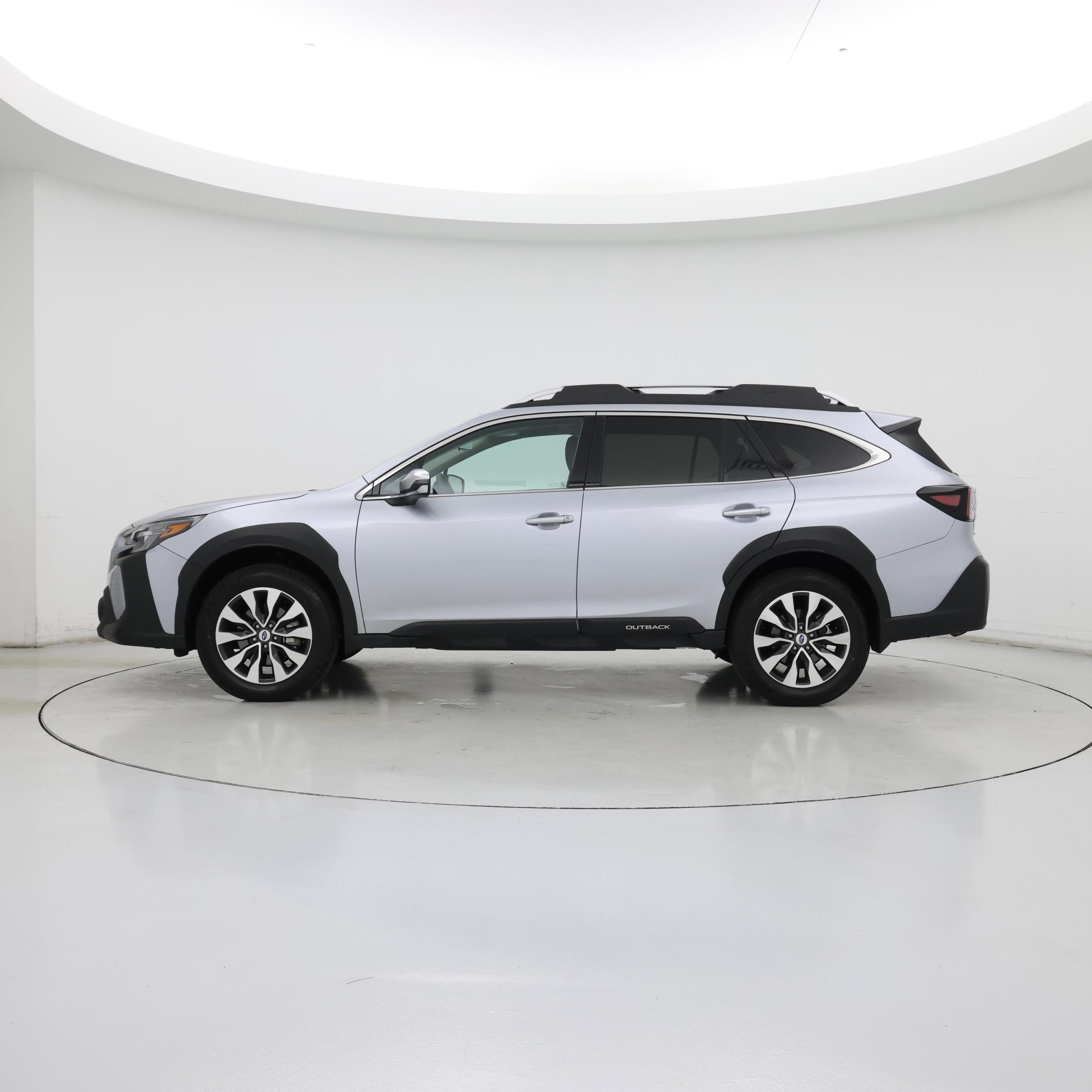 Thumbnail: 2025 Subaru Outback - 3