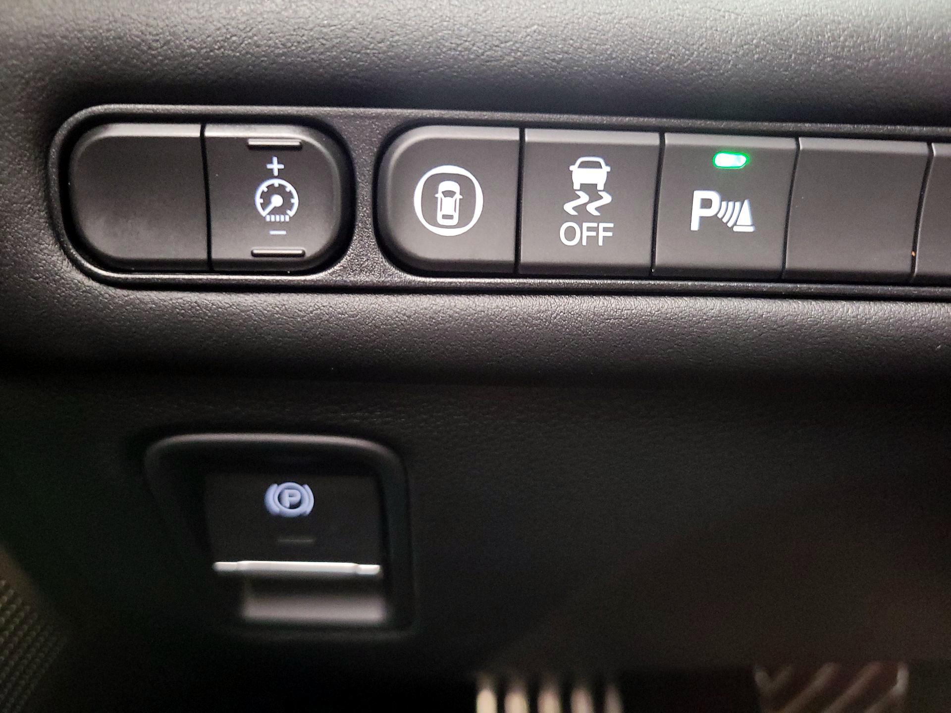 Thumbnail: 2022 Acura TLX - 13