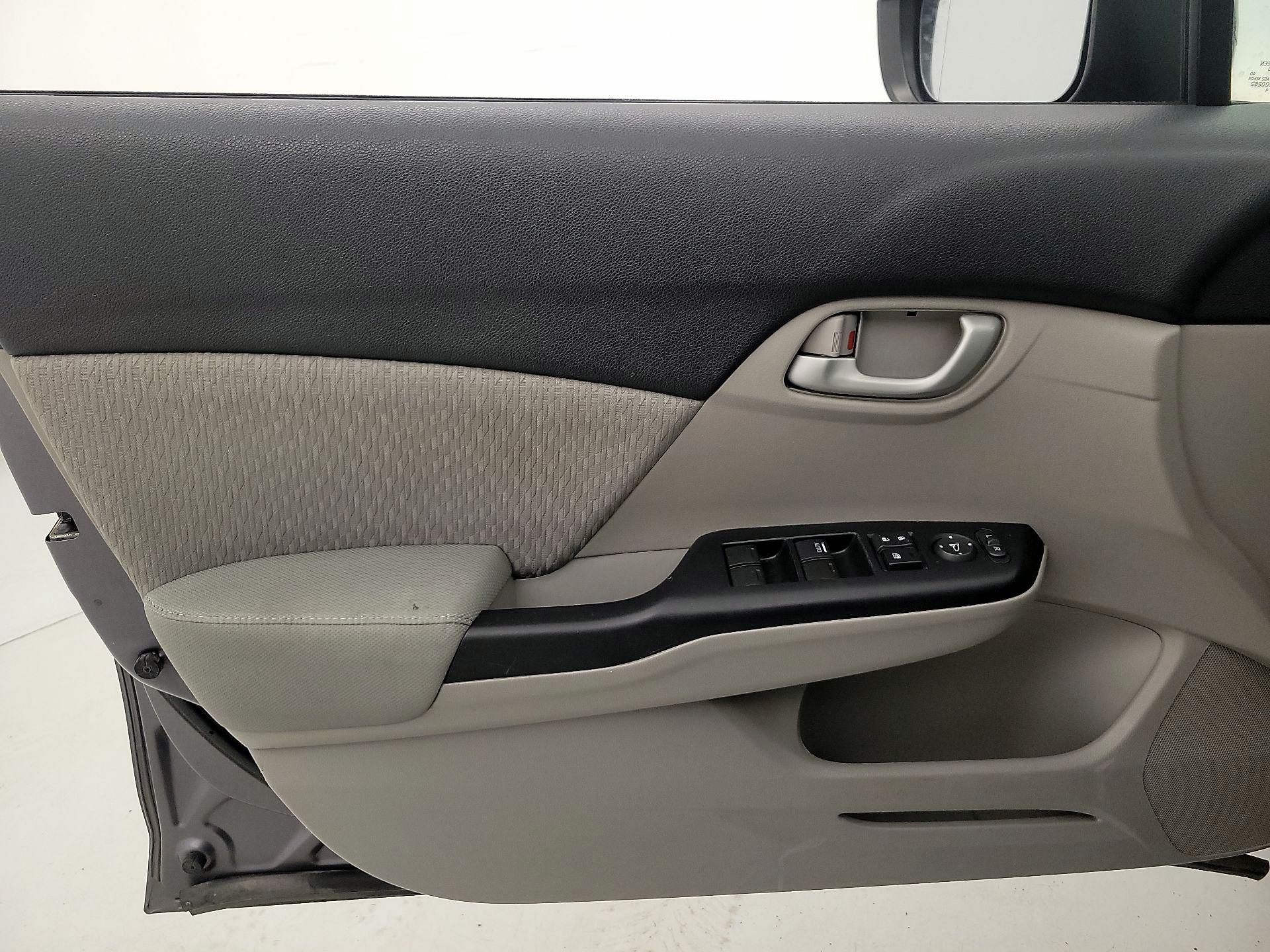 Thumbnail: 2014 Honda Civic - 12