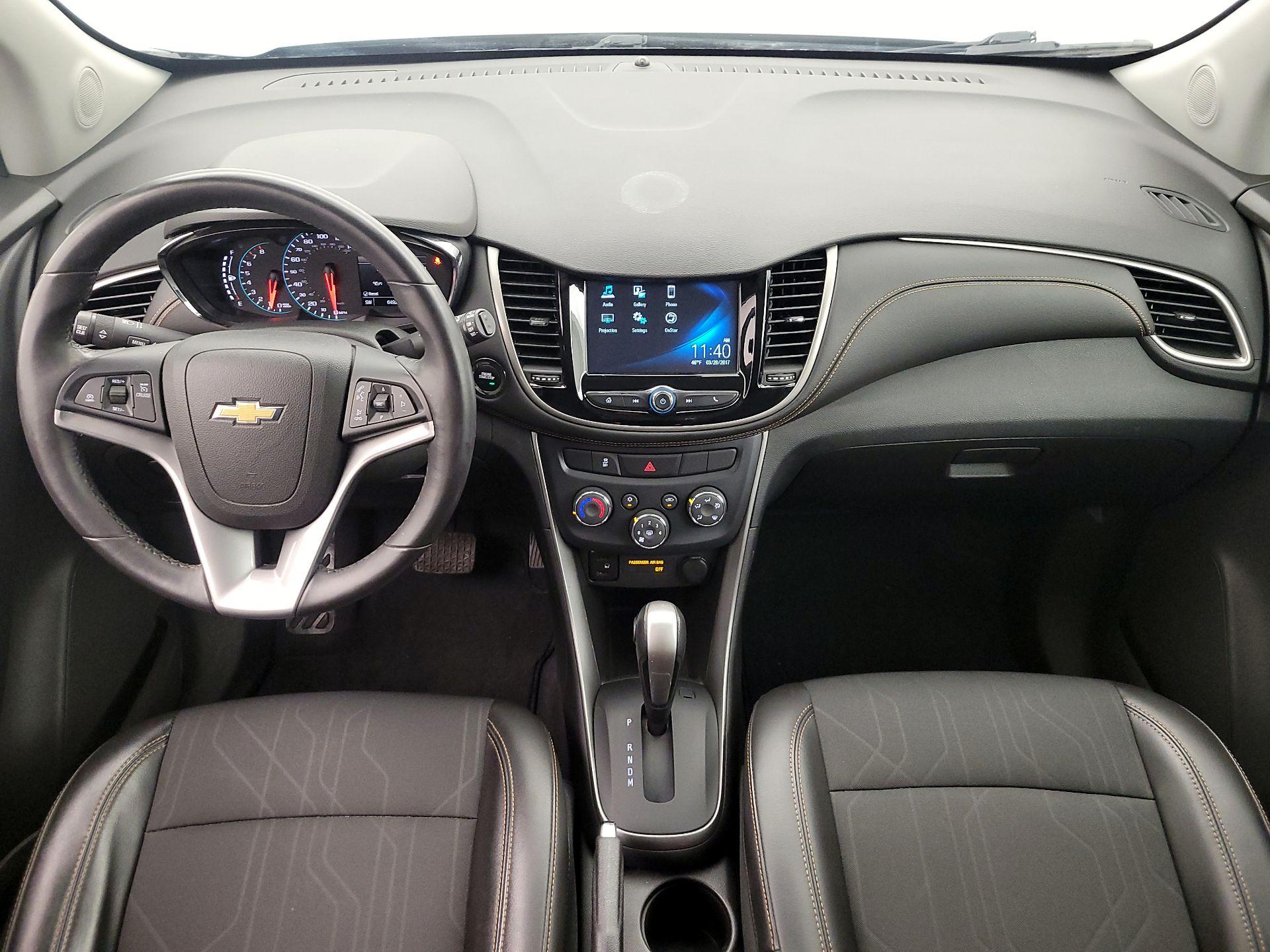 Thumbnail: 2017 Chevrolet Trax - 9