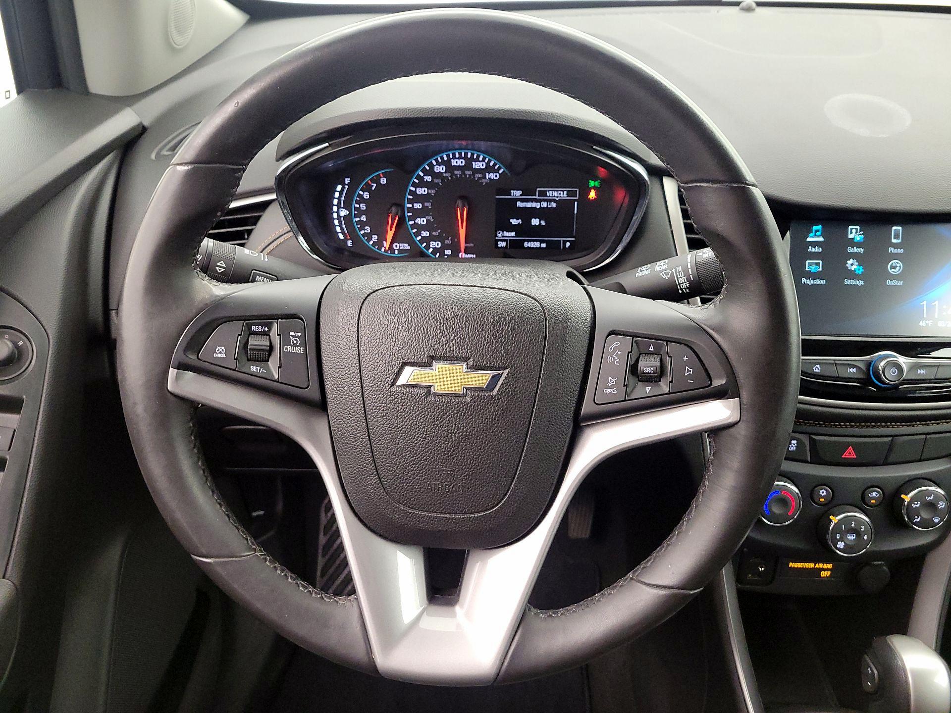 Thumbnail: 2017 Chevrolet Trax - 10