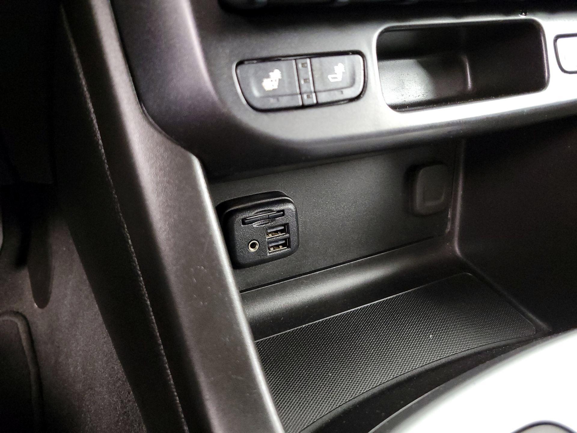 Thumbnail: 2021 Chevrolet Colorado - 18