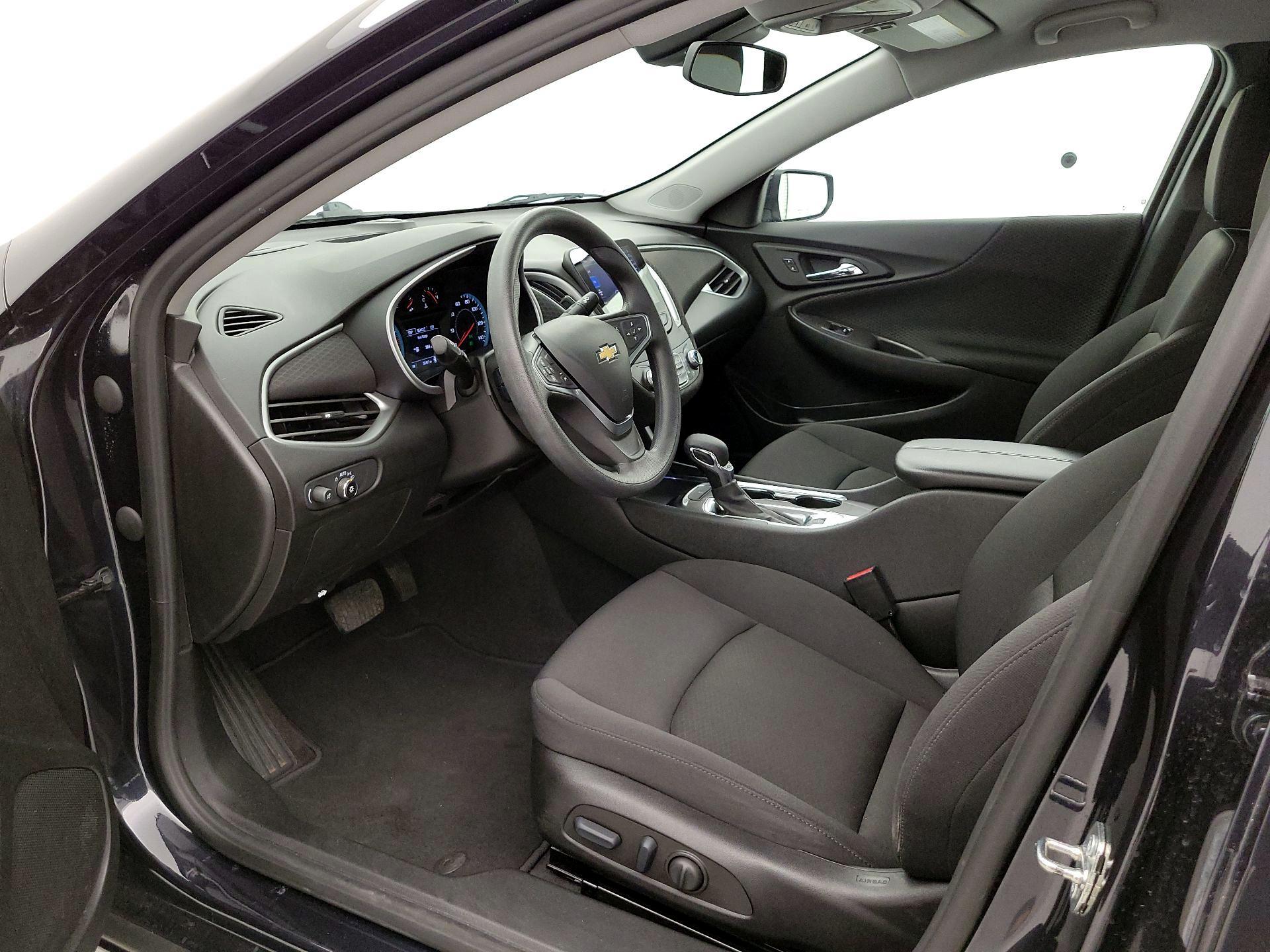 Thumbnail: 2023 Chevrolet Malibu - 11