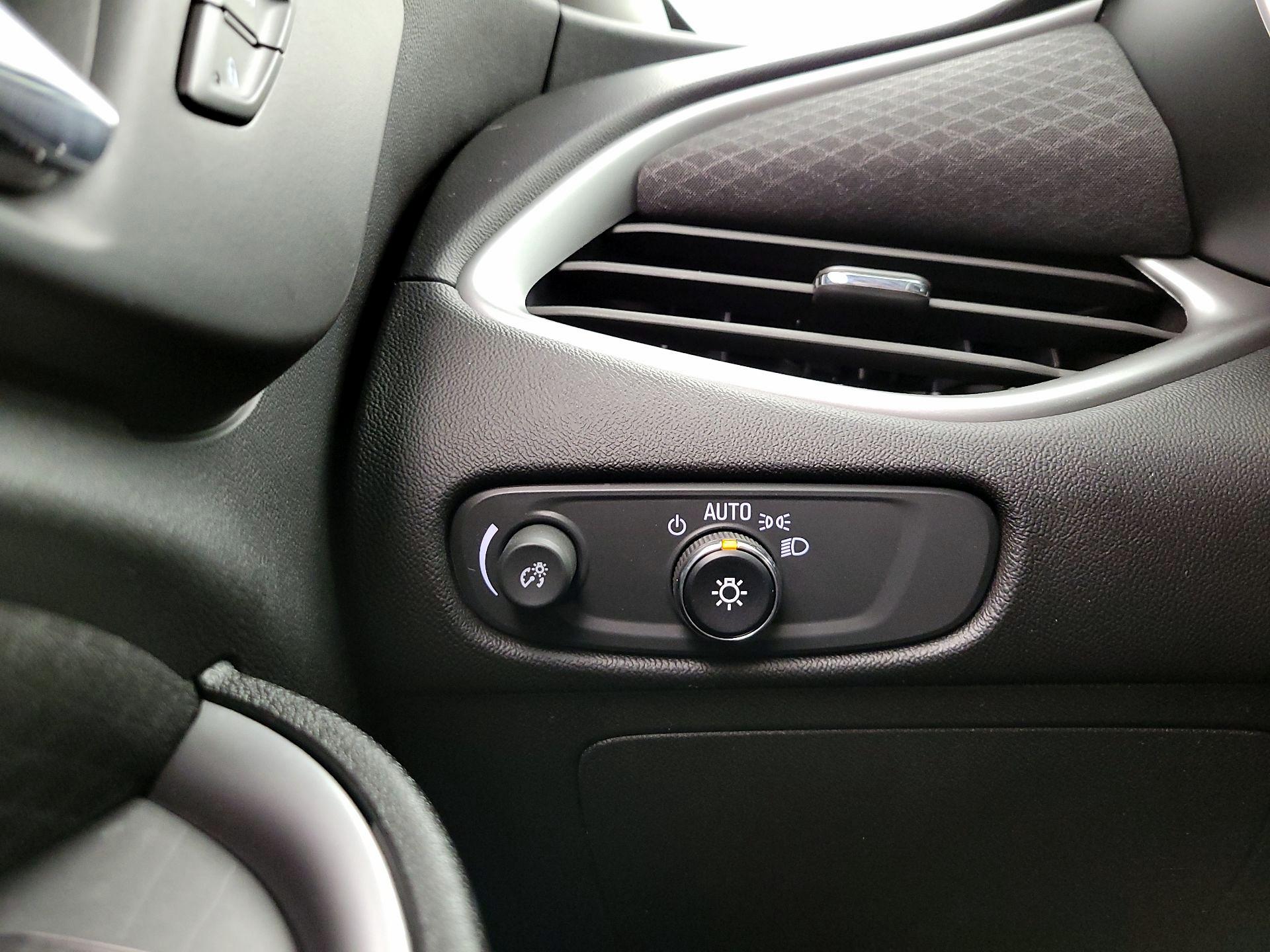 Thumbnail: 2023 Chevrolet Malibu - 13