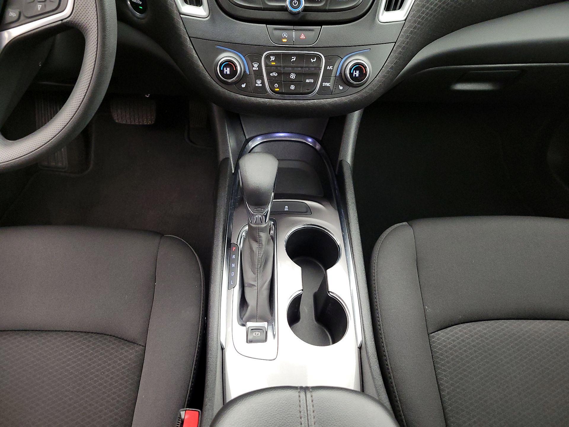 Thumbnail: 2023 Chevrolet Malibu - 18