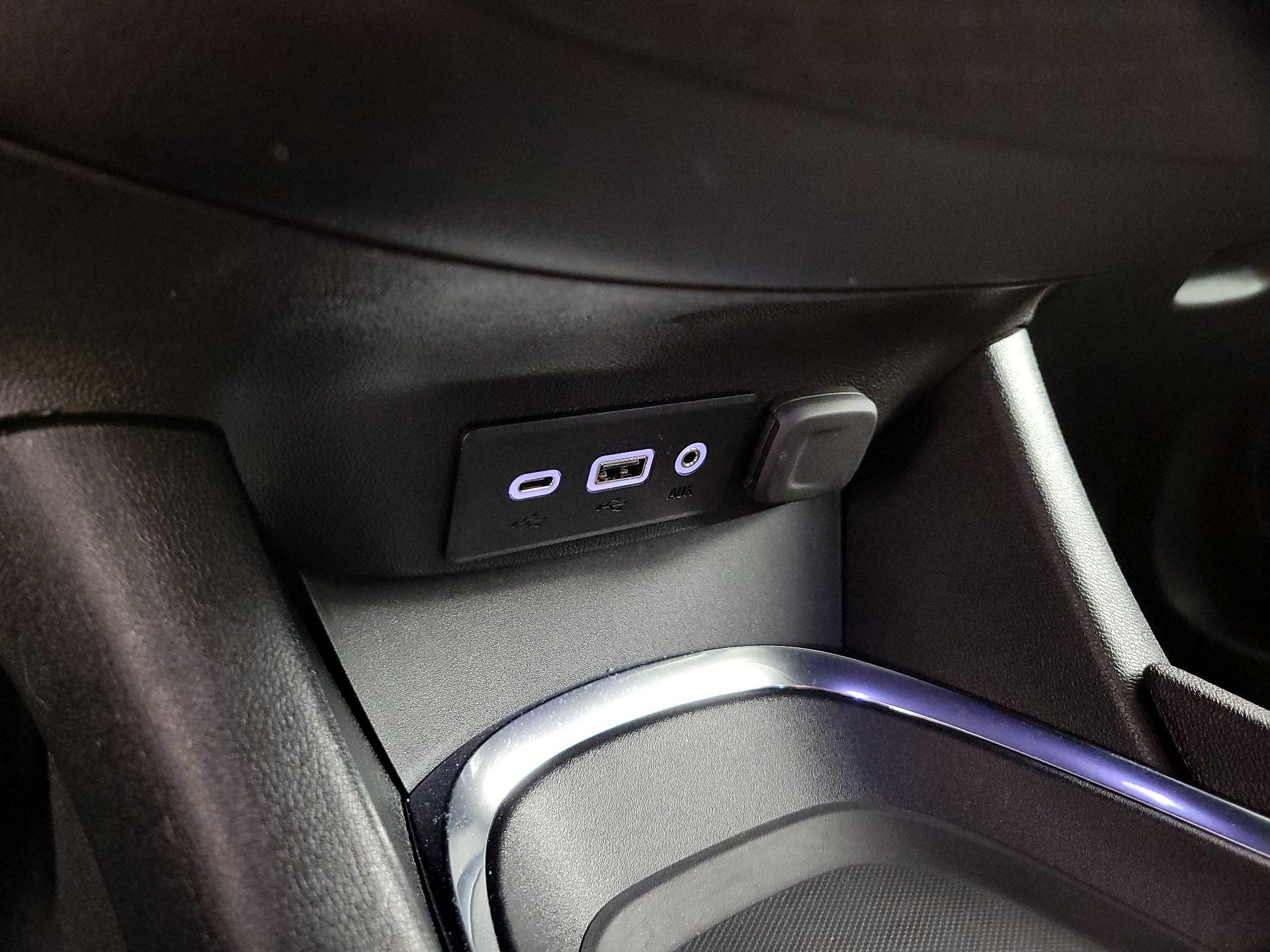 Thumbnail: 2023 Chevrolet Malibu - 19