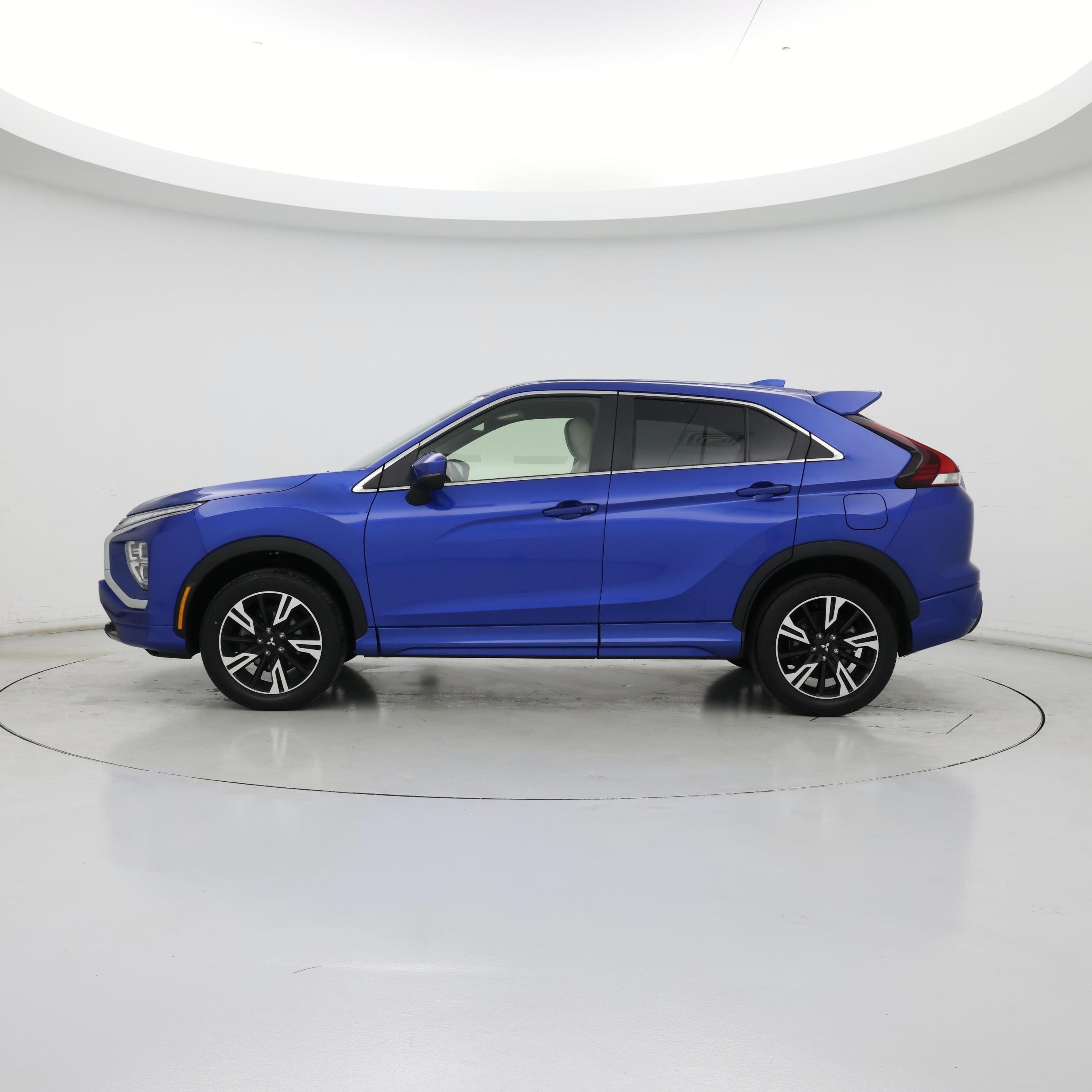 Thumbnail: 2023 Mitsubishi Eclipse Cross - 3