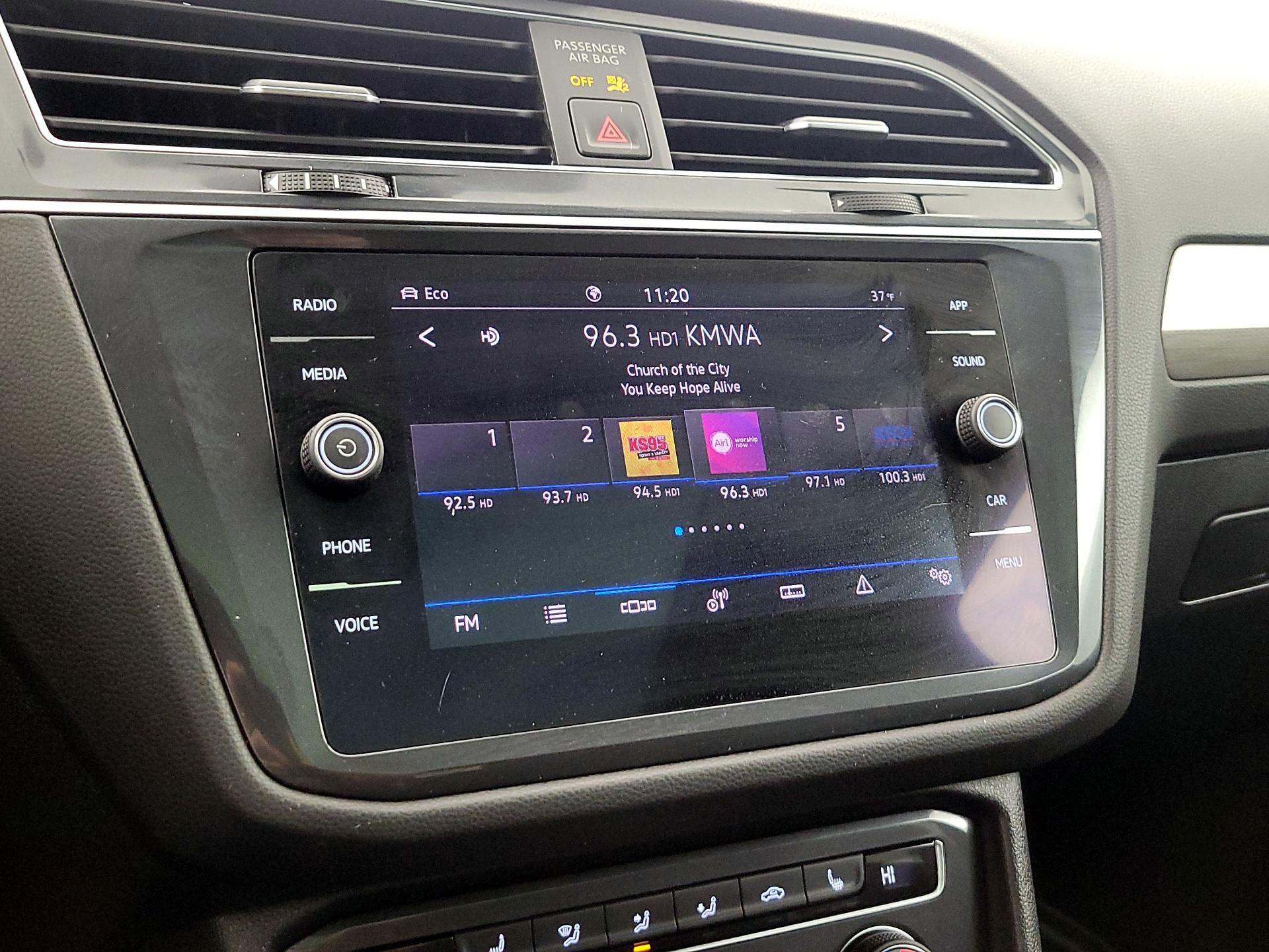 Thumbnail: 2021 Volkswagen Tiguan - 15