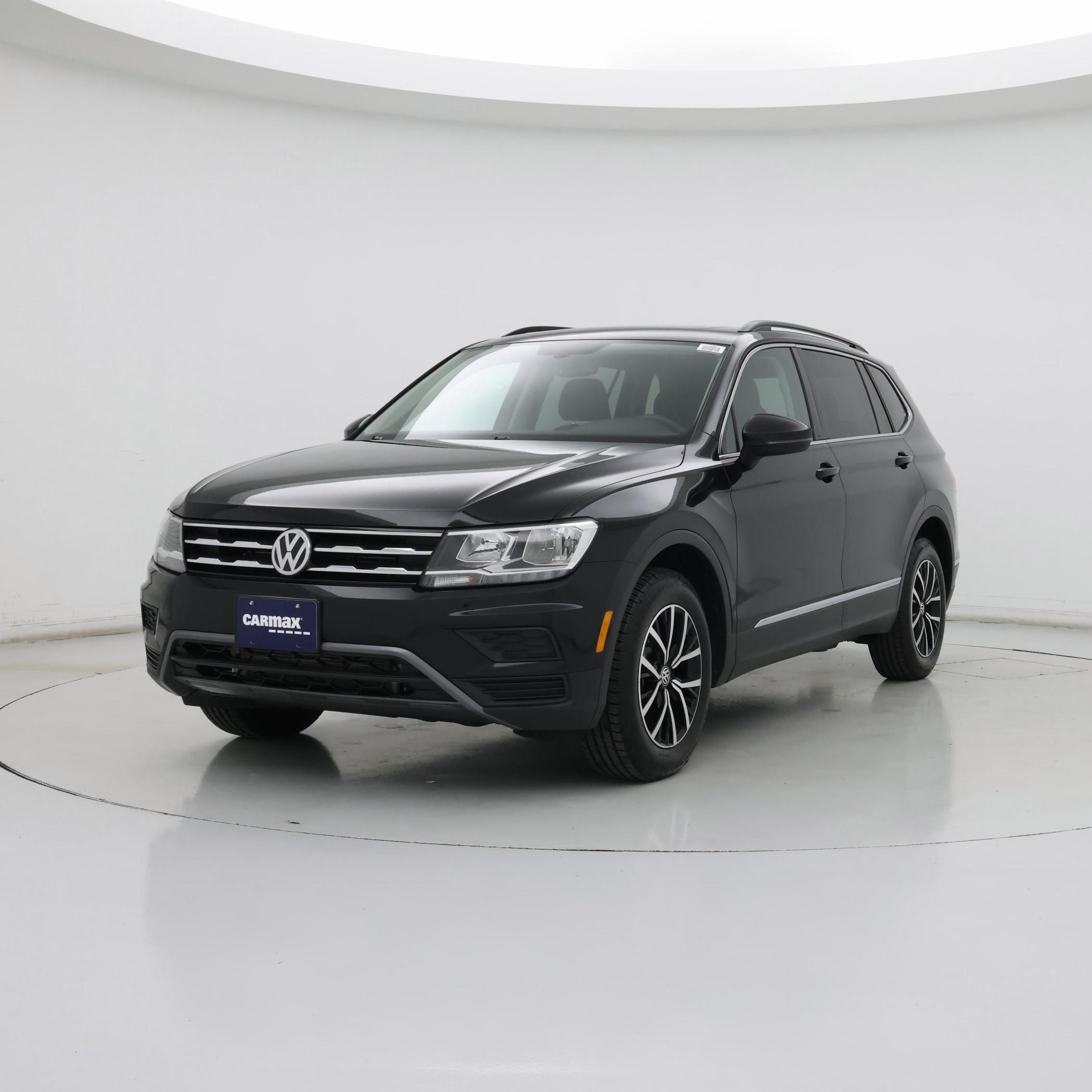 Thumbnail: 2021 Volkswagen Tiguan - 4