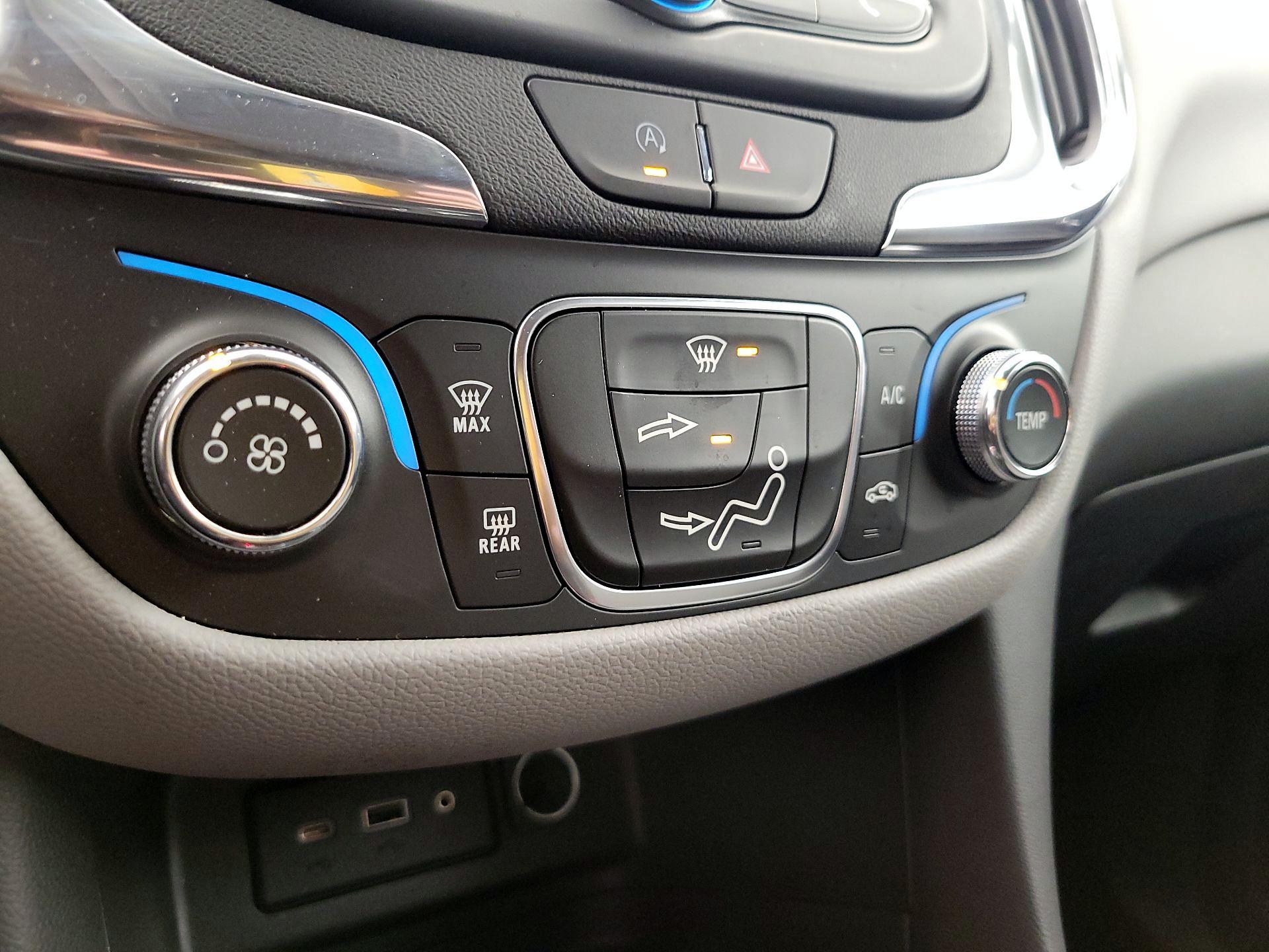 Thumbnail: 2023 Chevrolet Equinox - 17