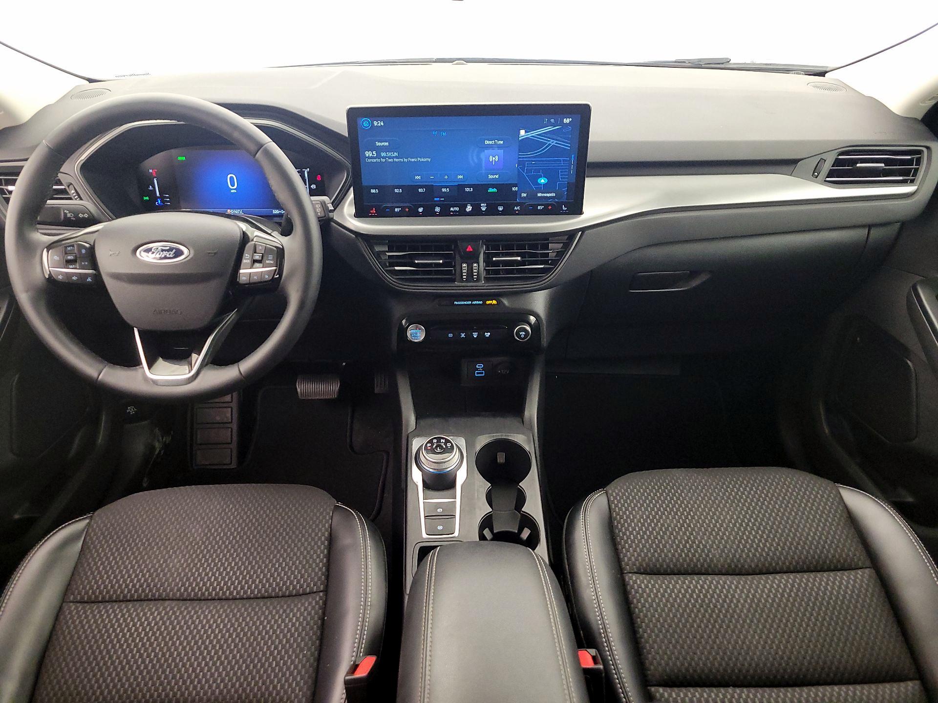 Thumbnail: 2023 Ford Escape - 9