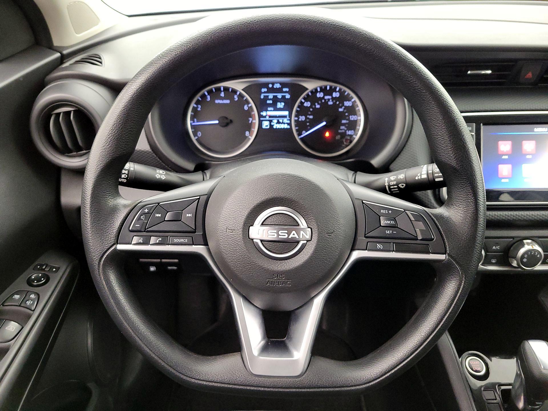 Thumbnail: 2022 Nissan Kicks - 10