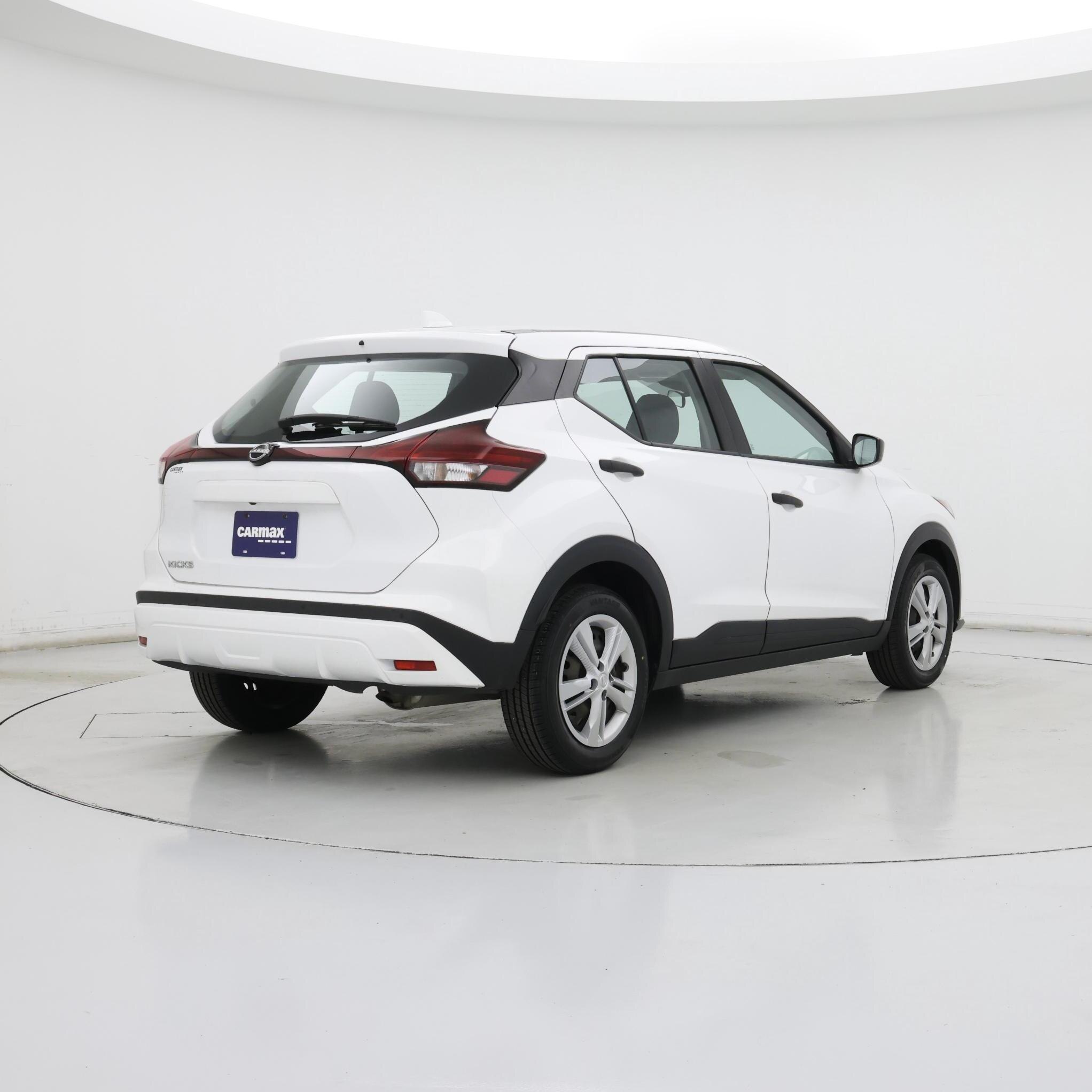 Thumbnail: 2022 Nissan Kicks - 8