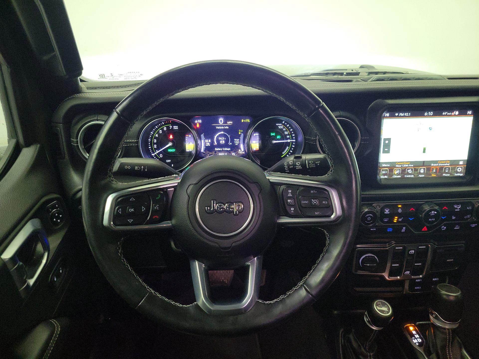 Thumbnail: 2022 Jeep Wrangler - 10