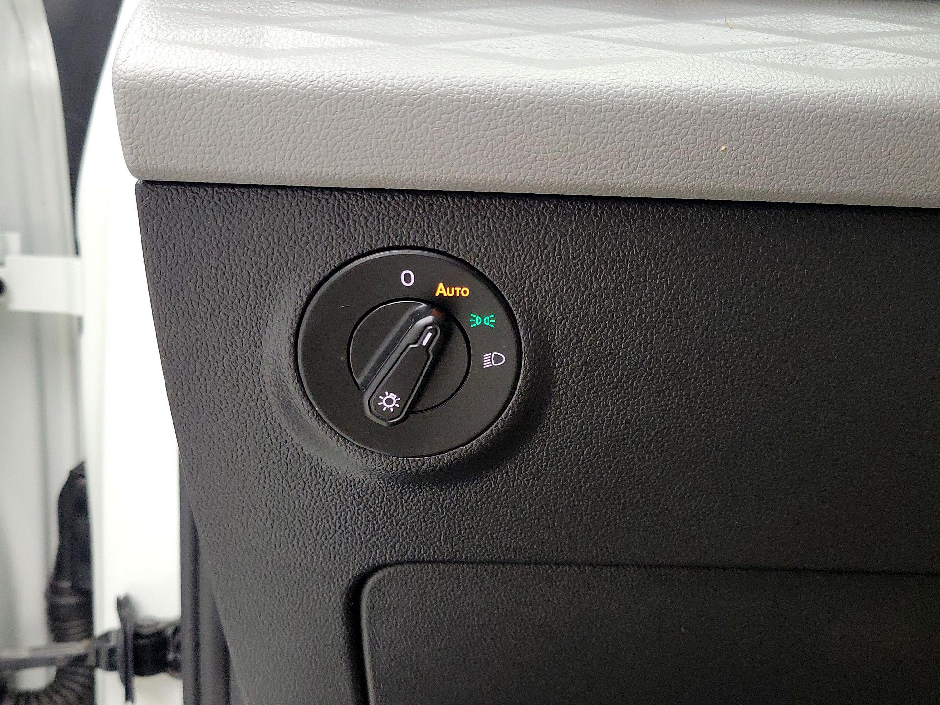 Thumbnail: 2023 Volkswagen Taos - 13