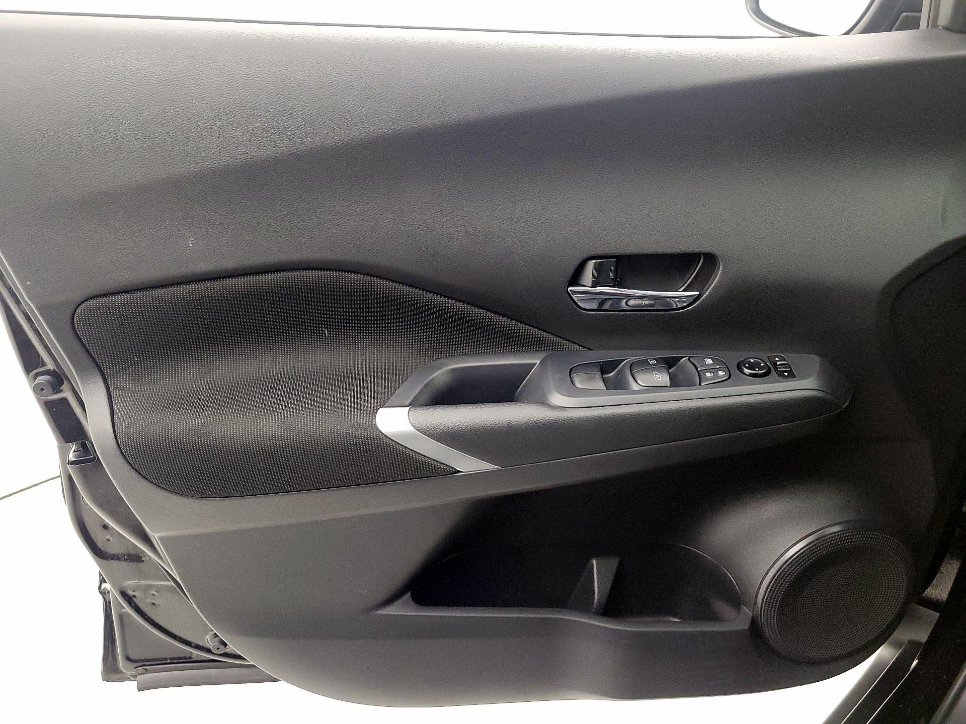 Thumbnail: 2022 Nissan Kicks - 12