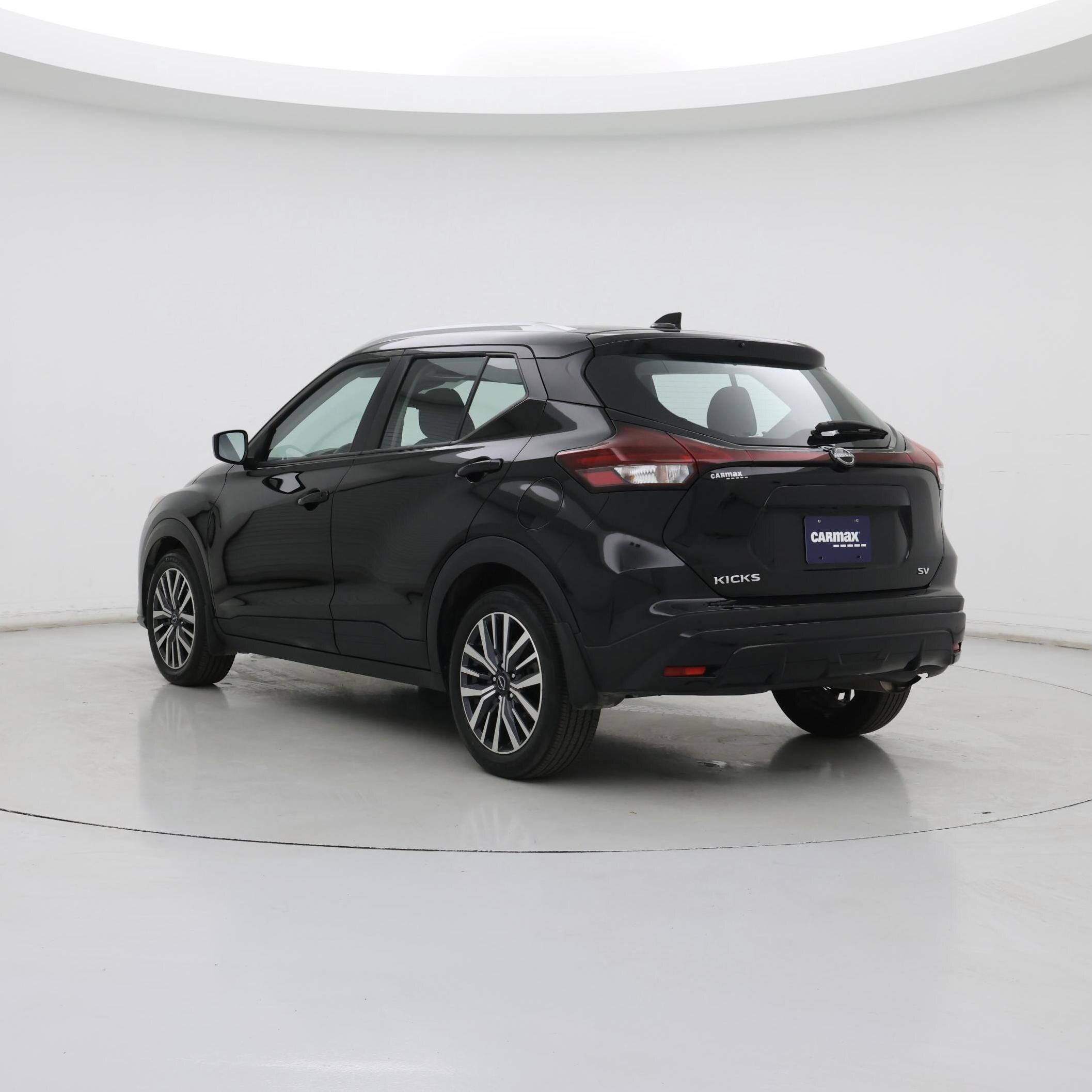Thumbnail: 2022 Nissan Kicks - 2