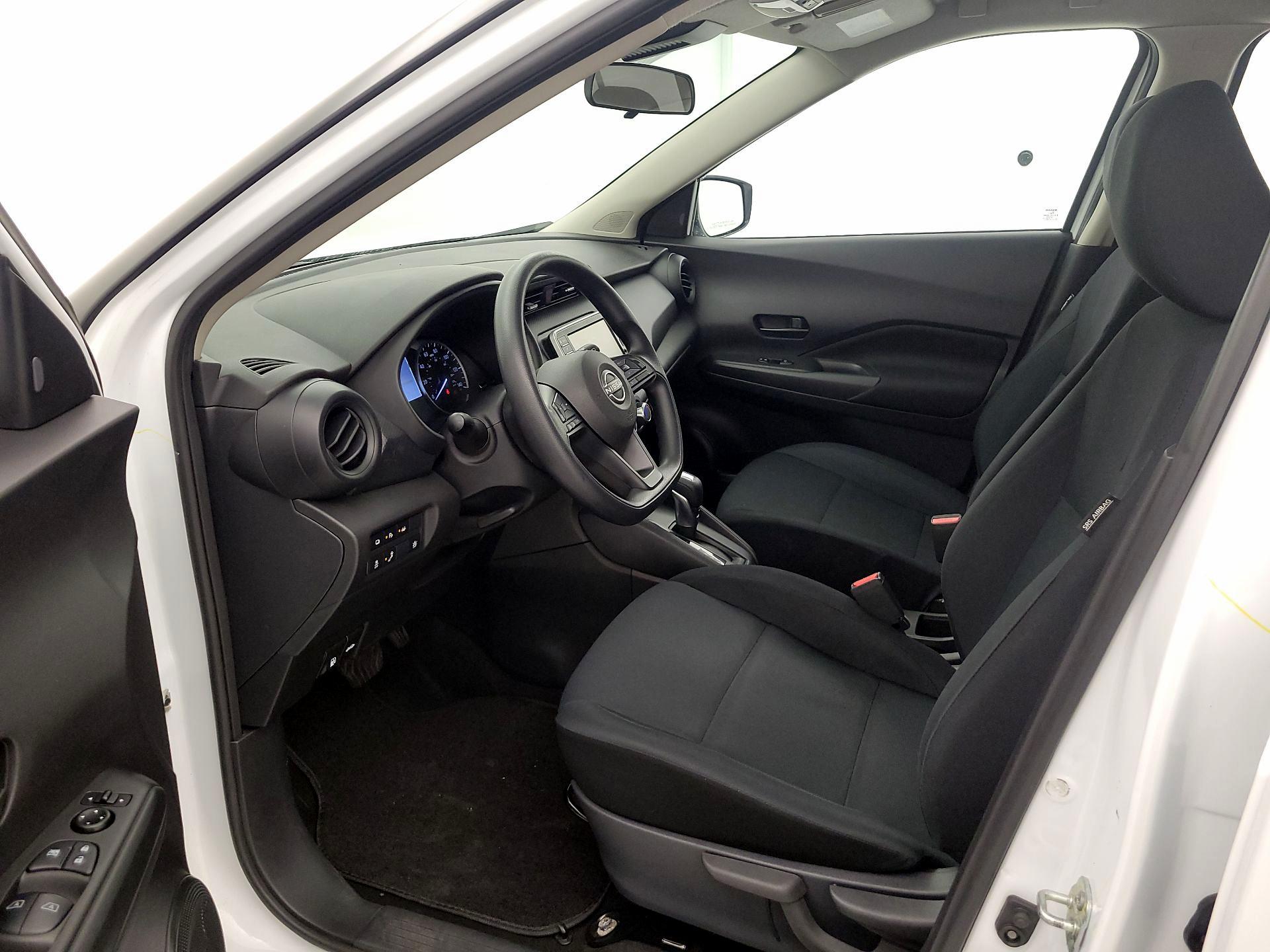 Thumbnail: 2023 Nissan Kicks - 11