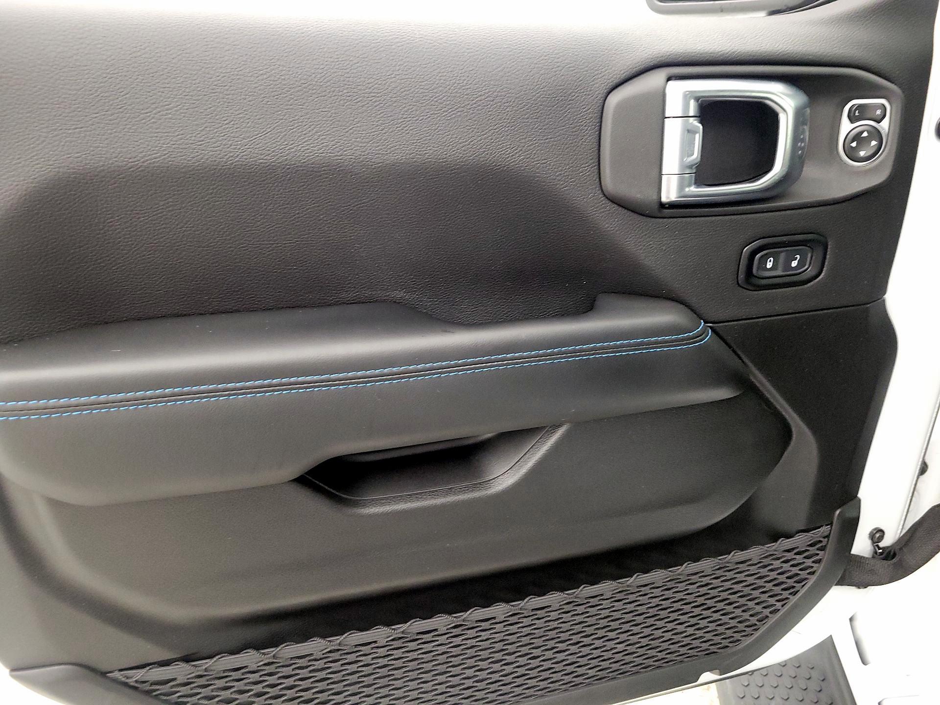 Thumbnail: 2024 Jeep Wrangler - 12