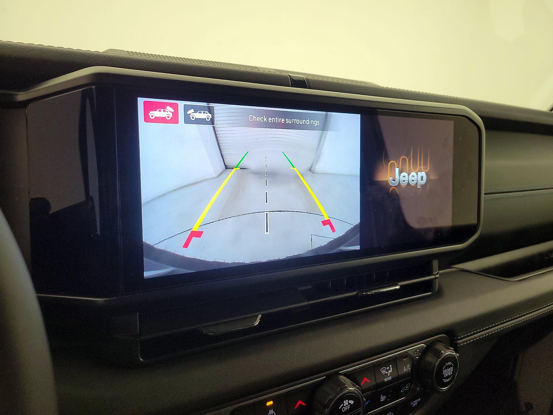 Thumbnail: 2024 Jeep Wrangler - 15