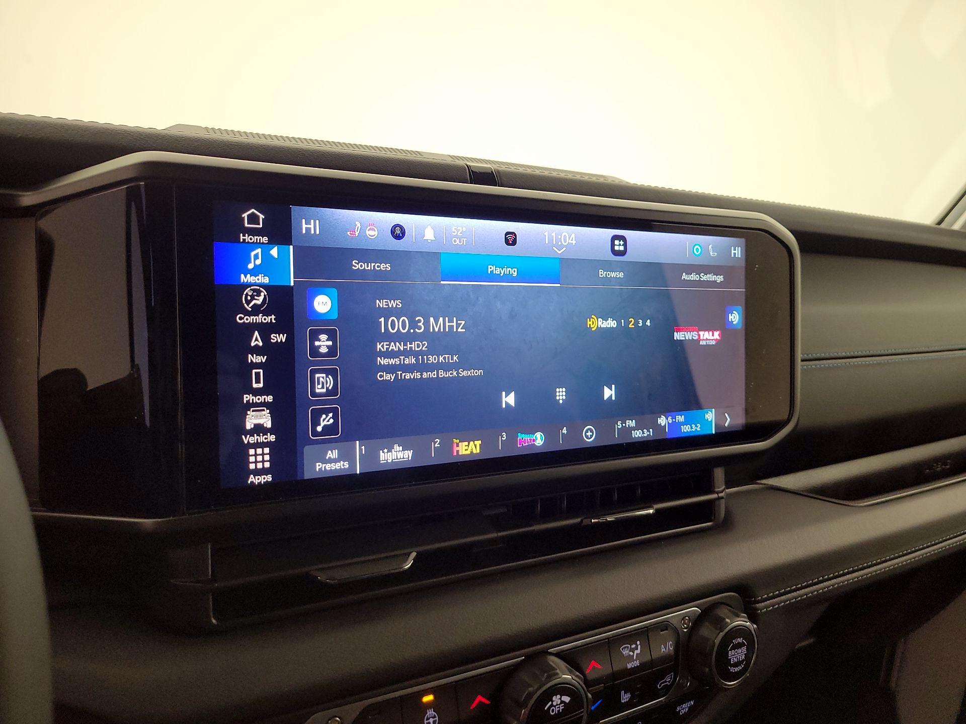 Thumbnail: 2024 Jeep Wrangler - 16