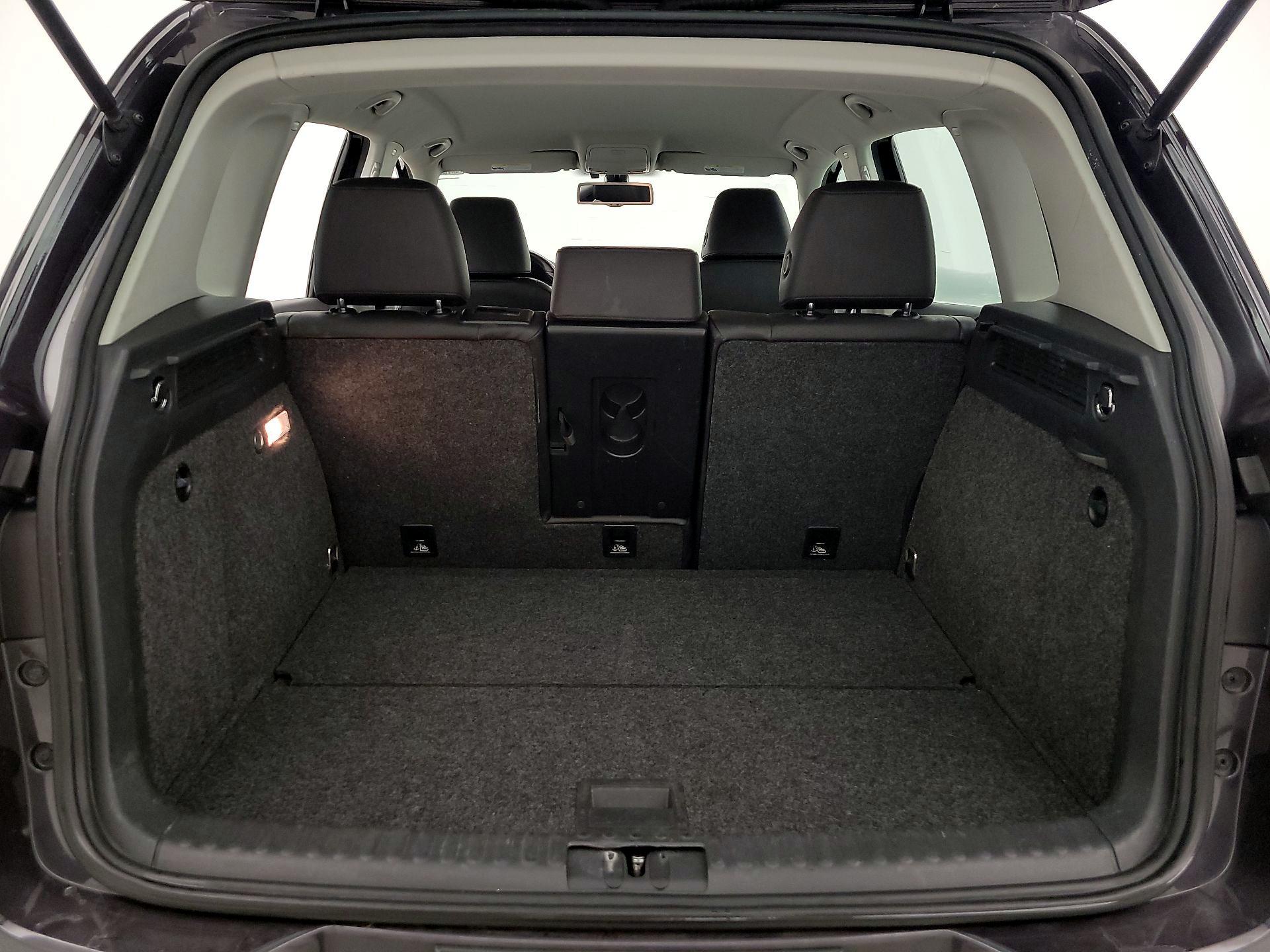 Thumbnail: 2016 Volkswagen Tiguan - 20