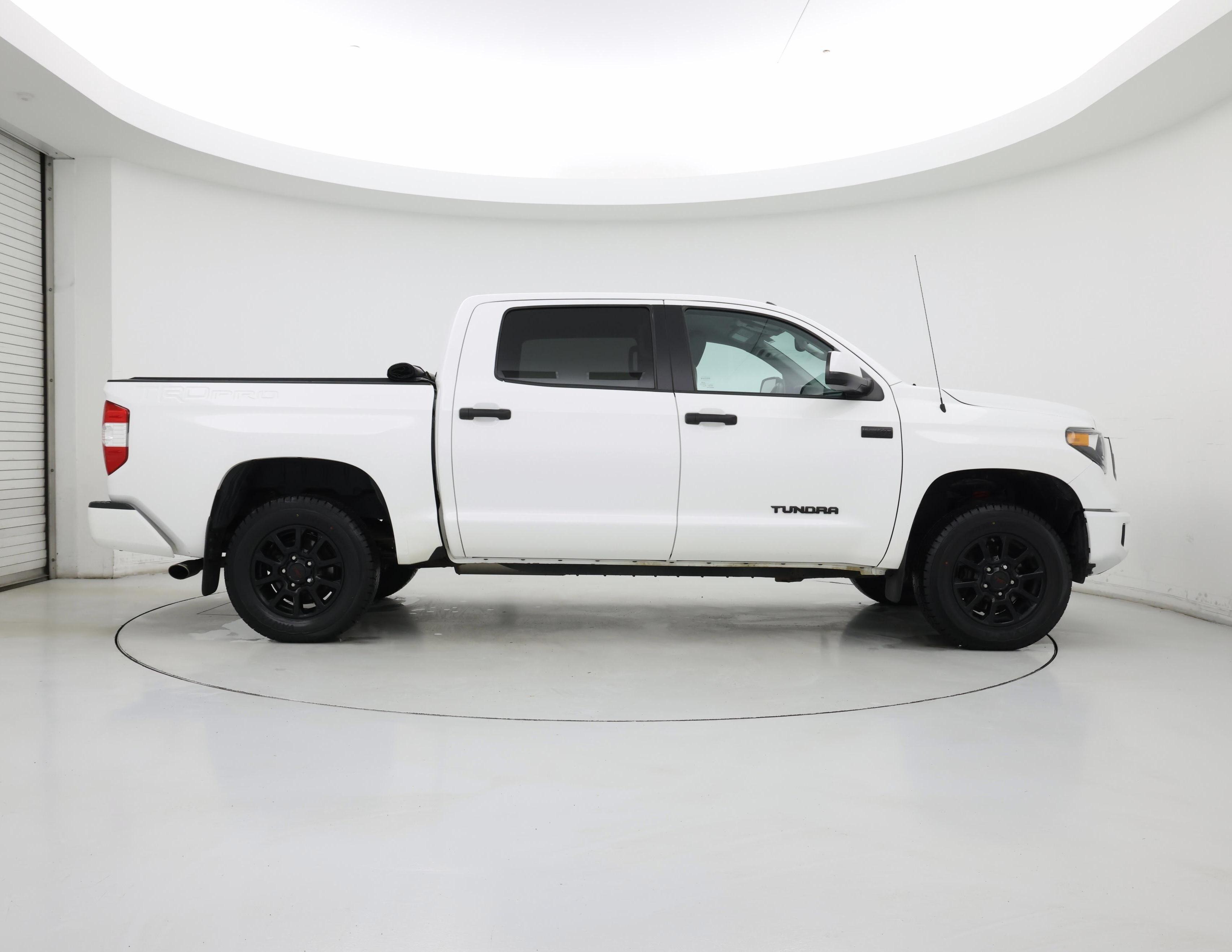 Thumbnail: 2016 Toyota Tundra - 7