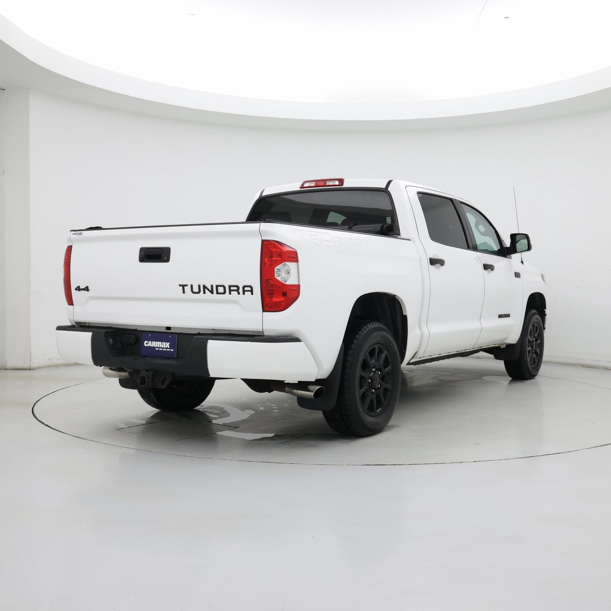 Thumbnail: 2016 Toyota Tundra - 8