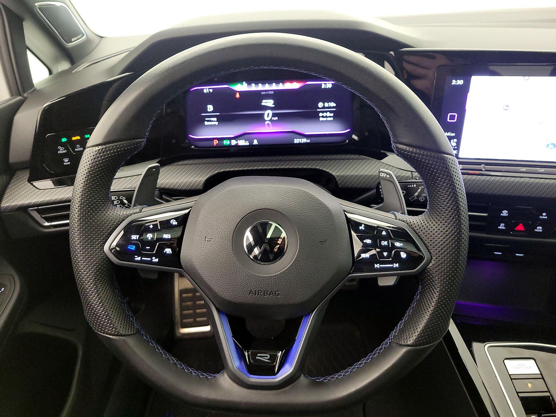 Thumbnail: 2023 Volkswagen Golf - 10