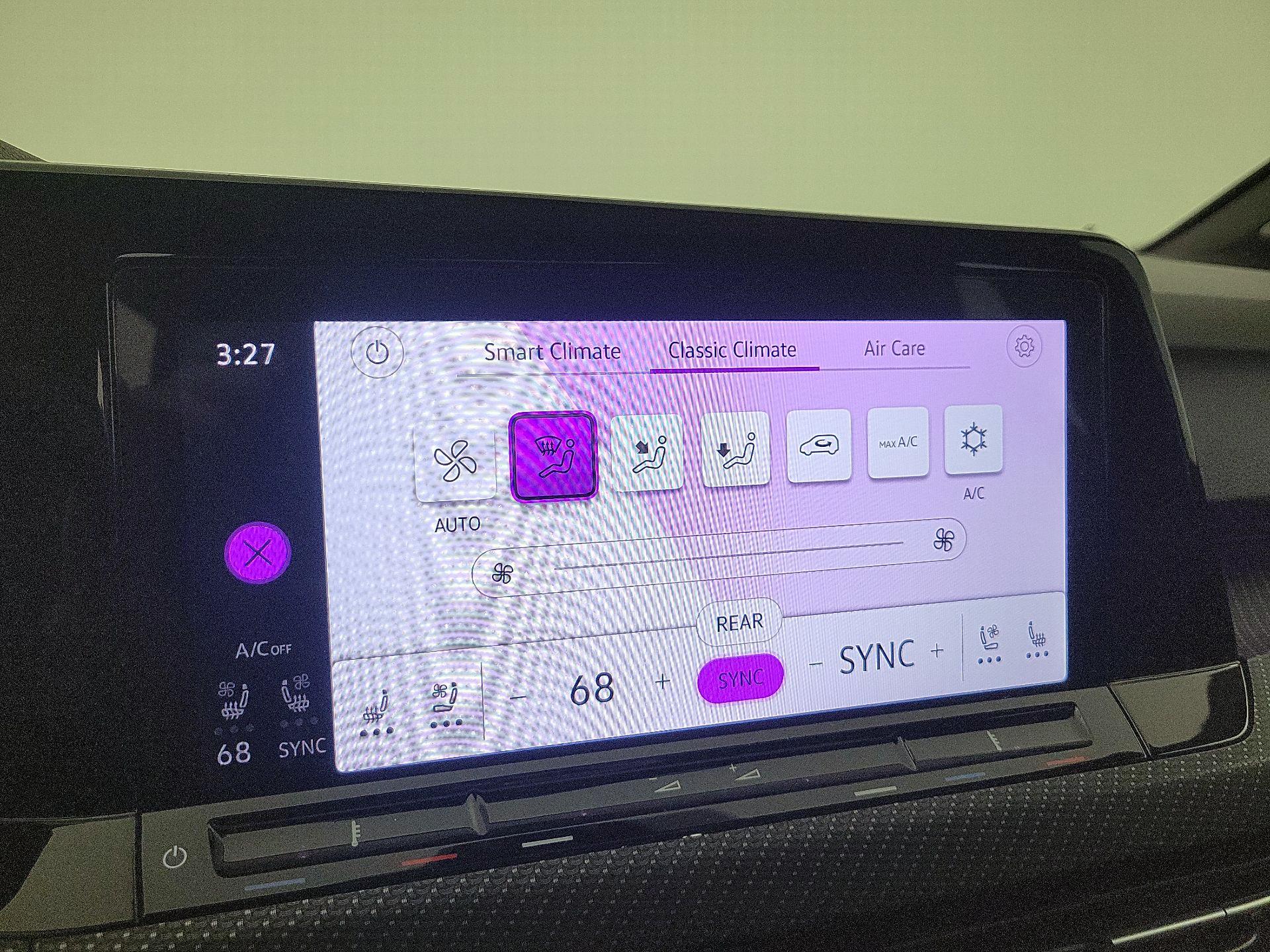 Thumbnail: 2023 Volkswagen Golf - 17