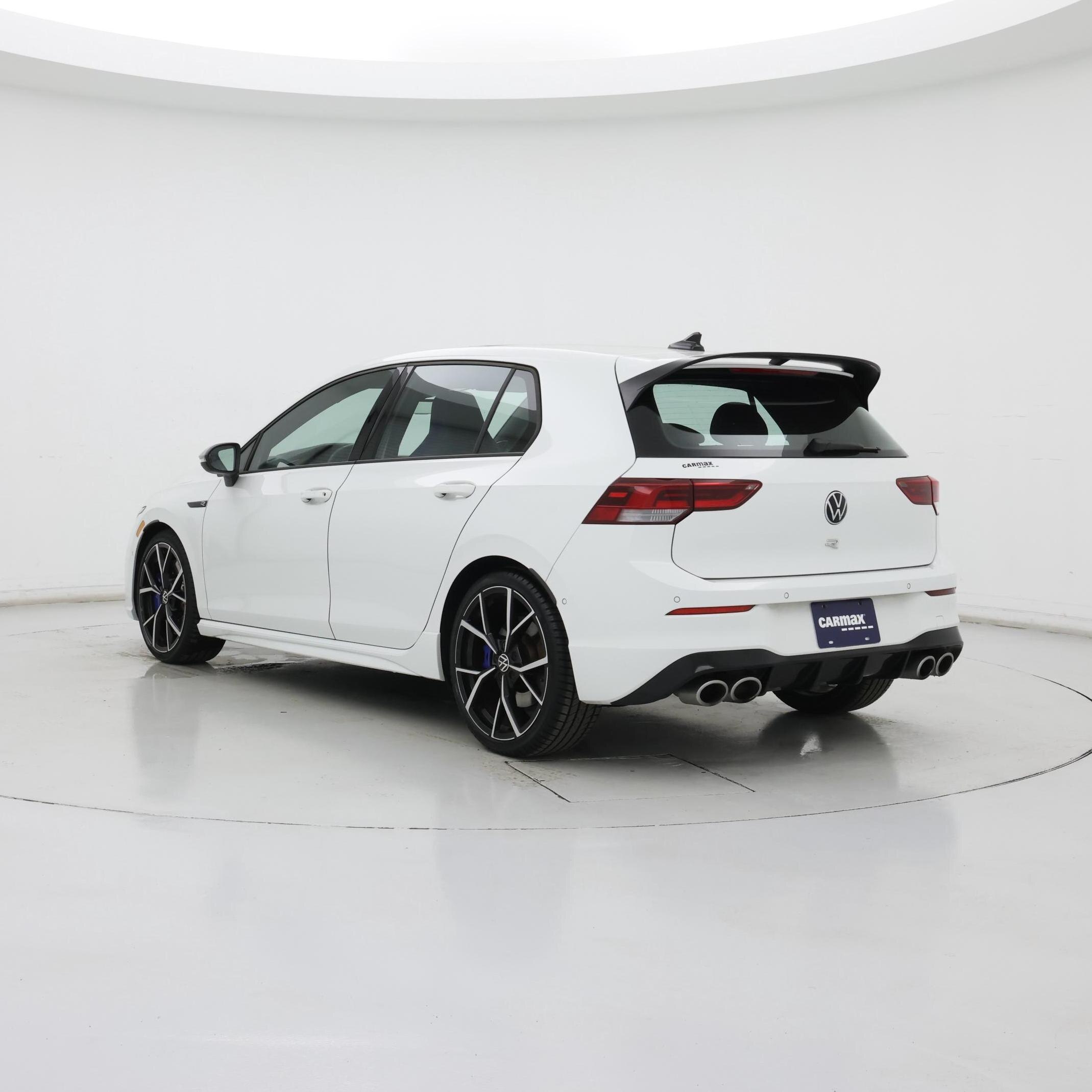 Thumbnail: 2023 Volkswagen Golf - 2