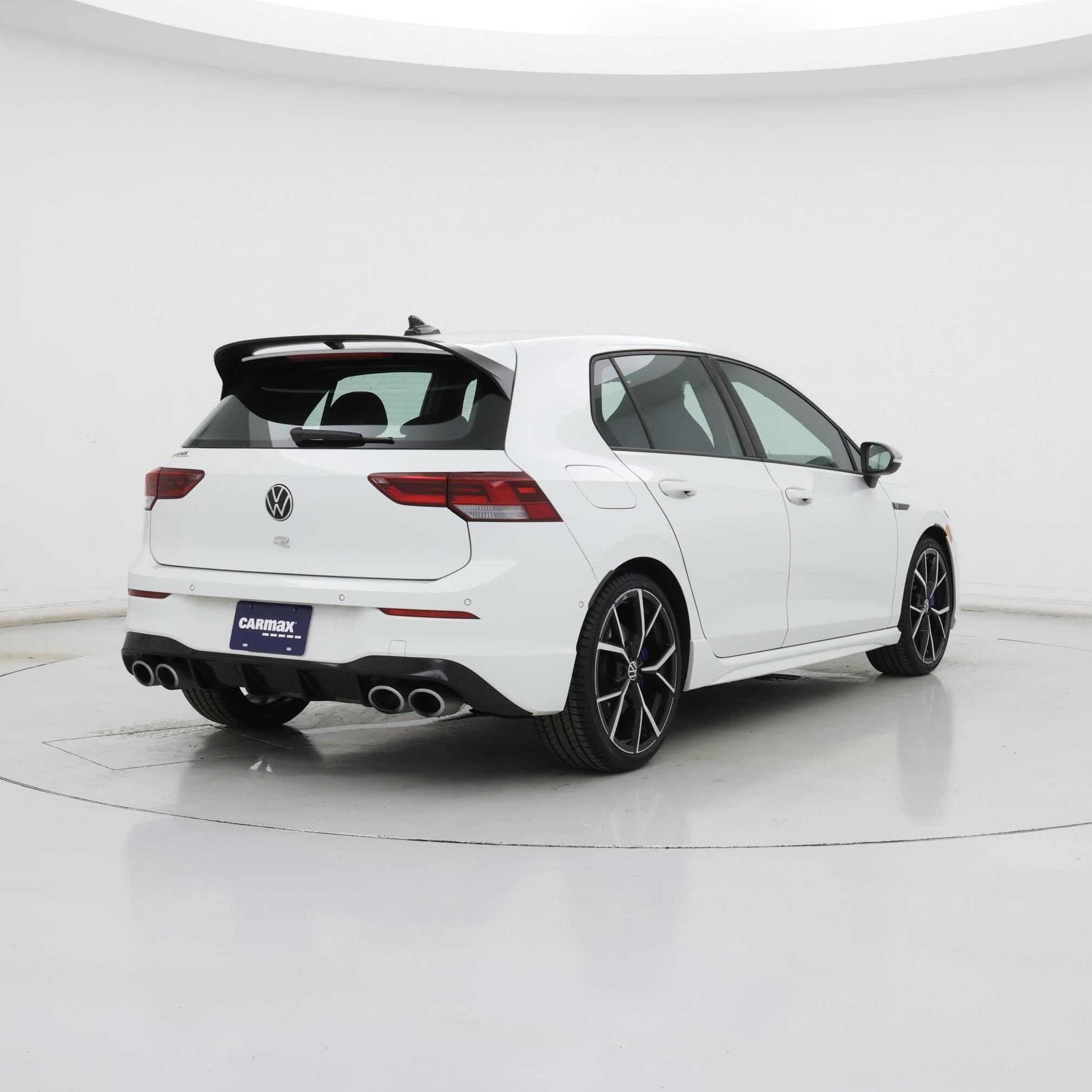 Thumbnail: 2023 Volkswagen Golf - 8