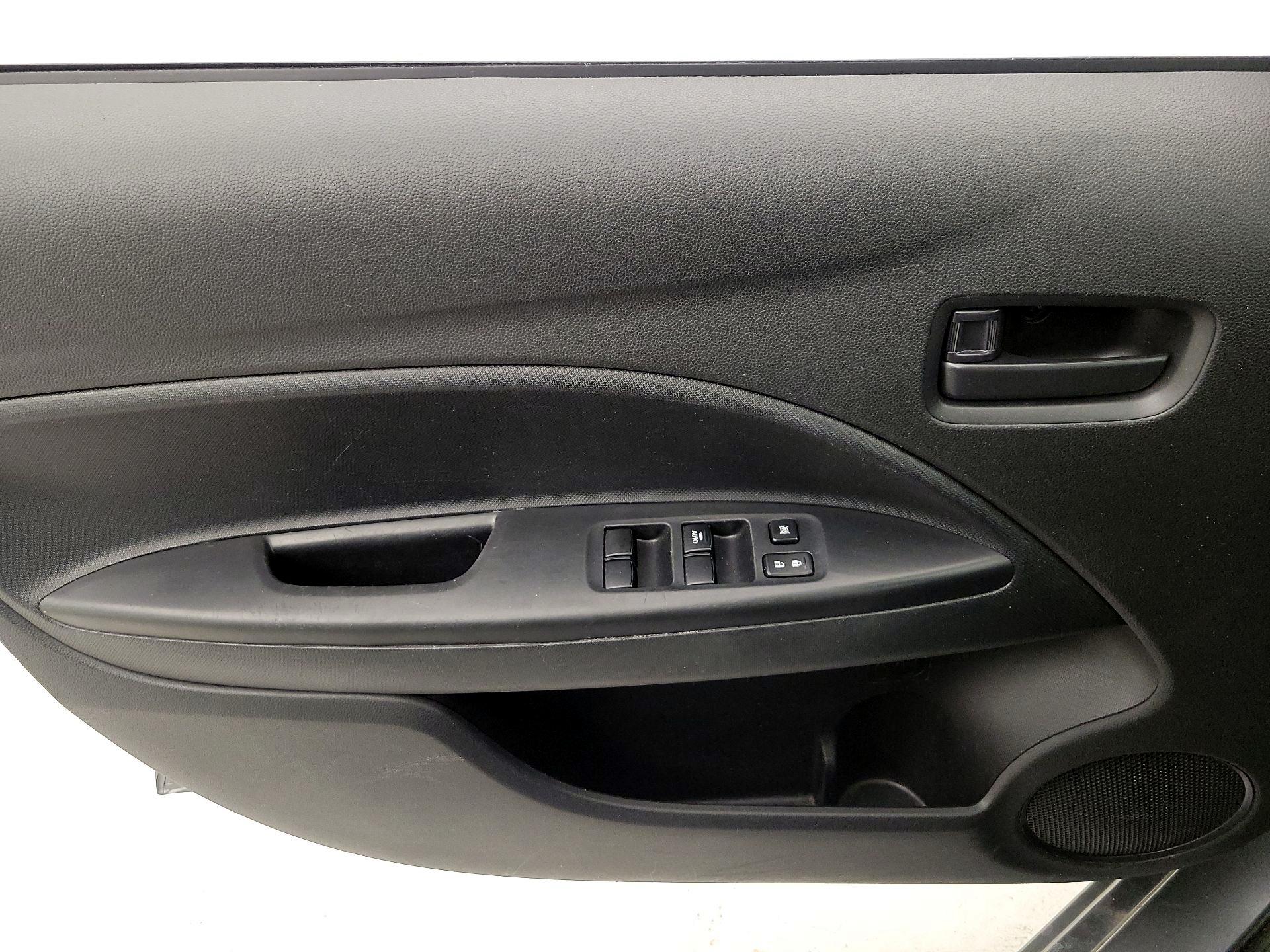 Thumbnail: 2021 Mitsubishi Mirage - 12