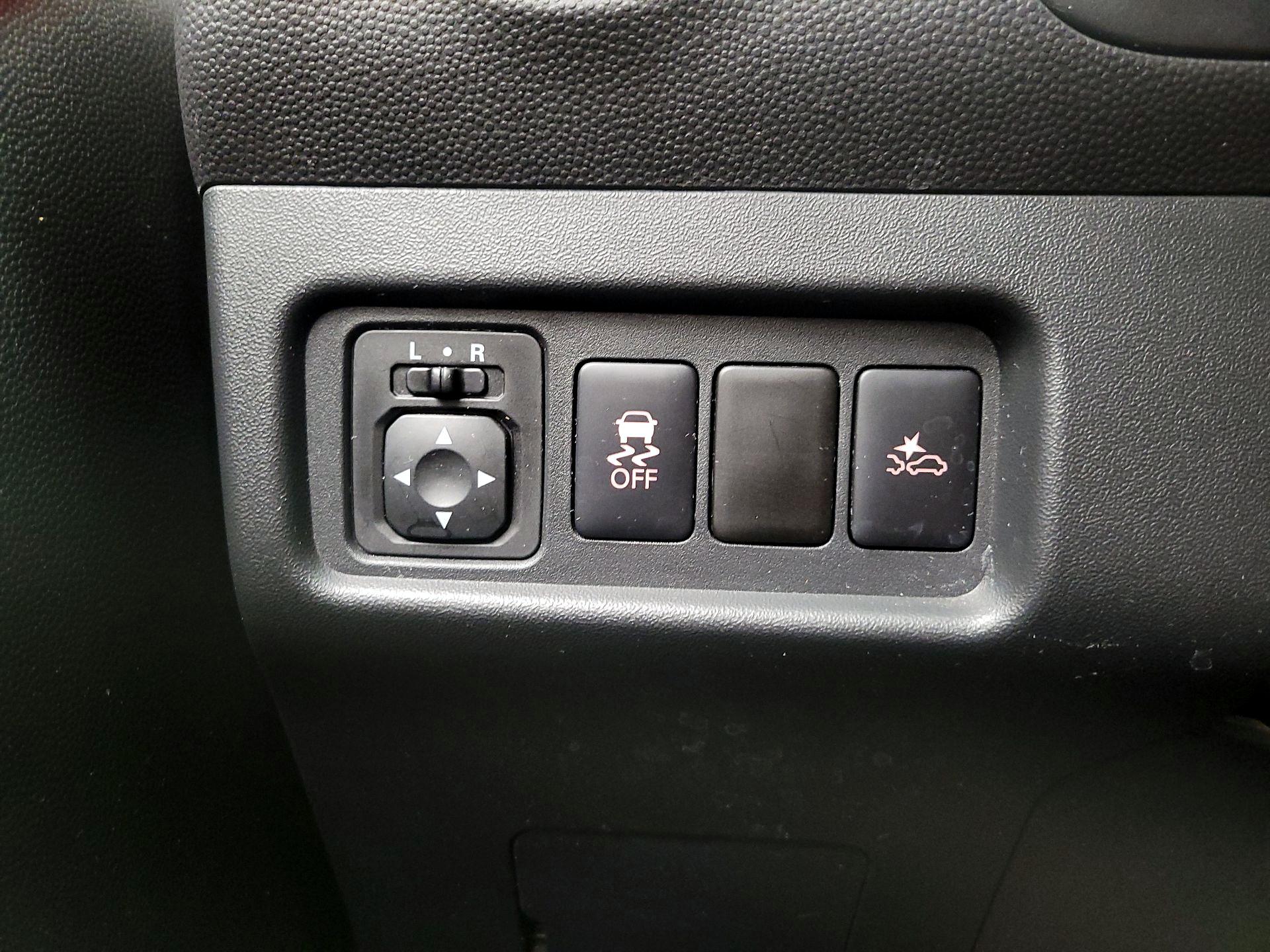 Thumbnail: 2021 Mitsubishi Mirage - 13