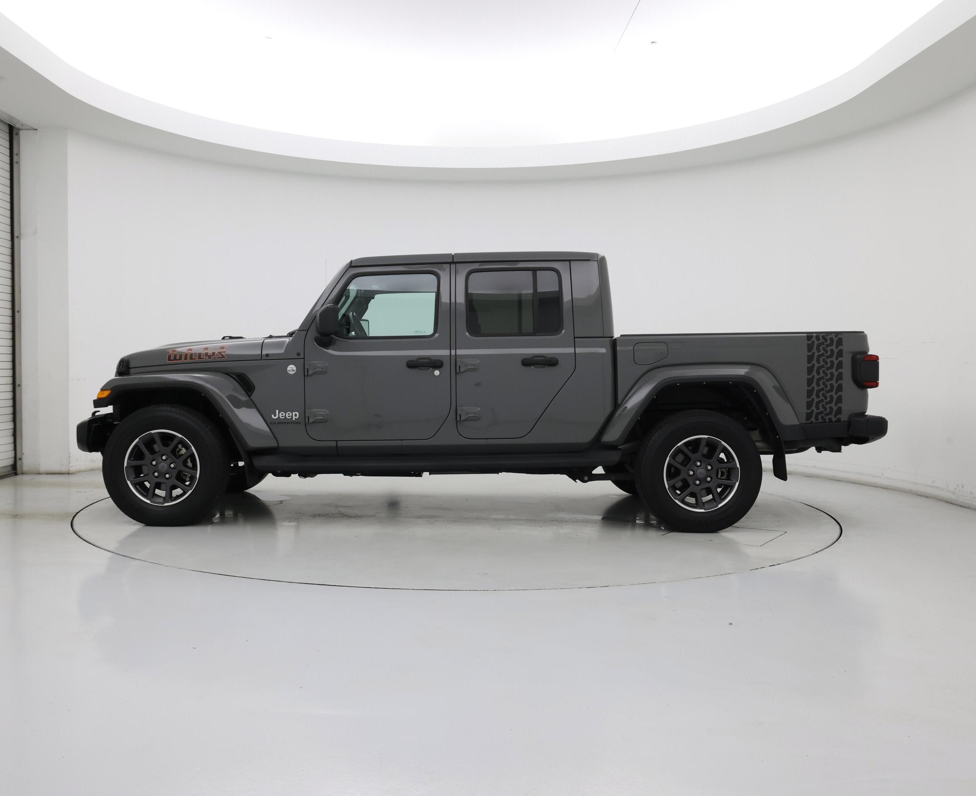 Thumbnail: 2021 Jeep Gladiator - 3