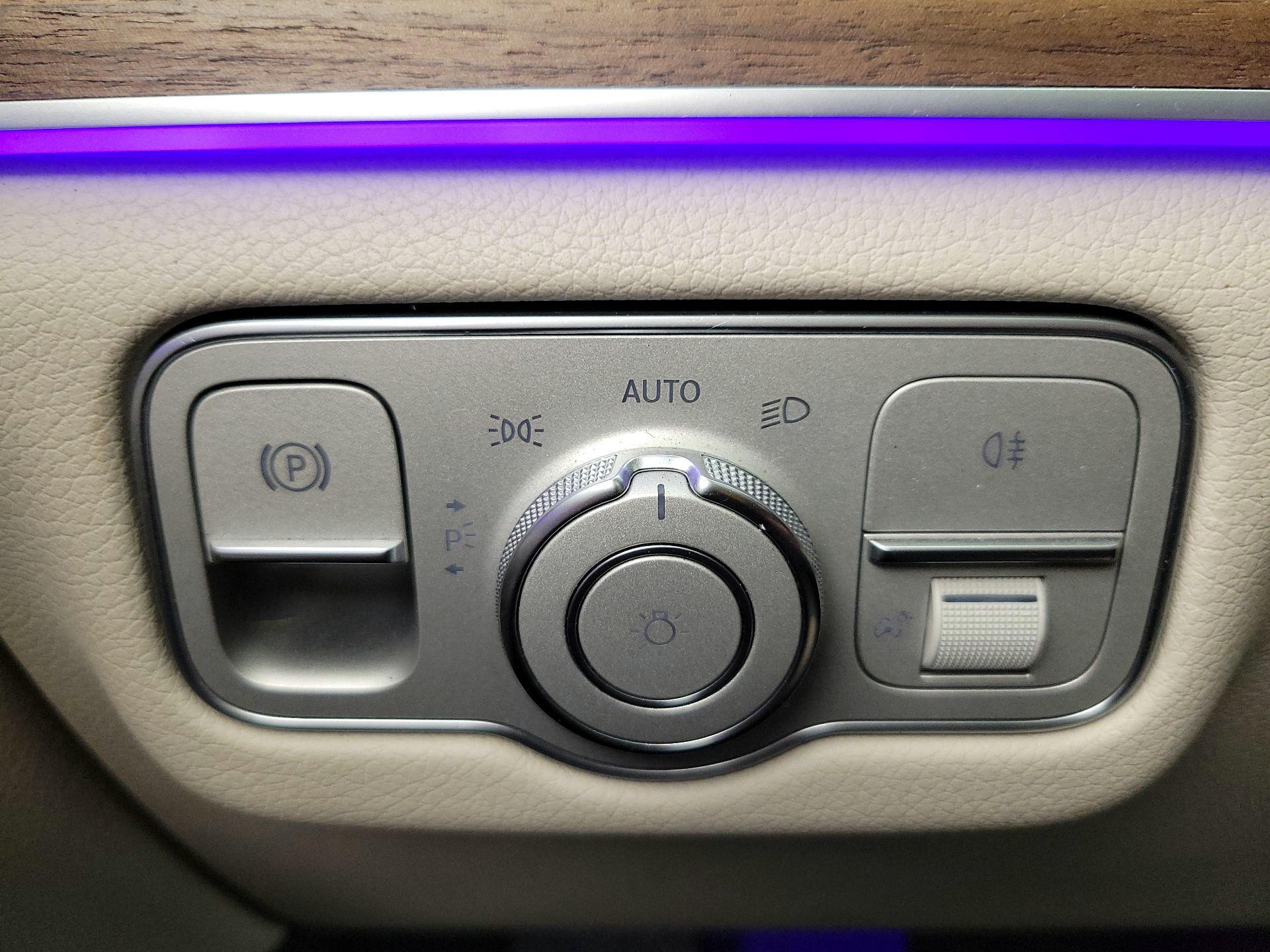 Thumbnail: 2020 Mercedes-Benz GLE - 13