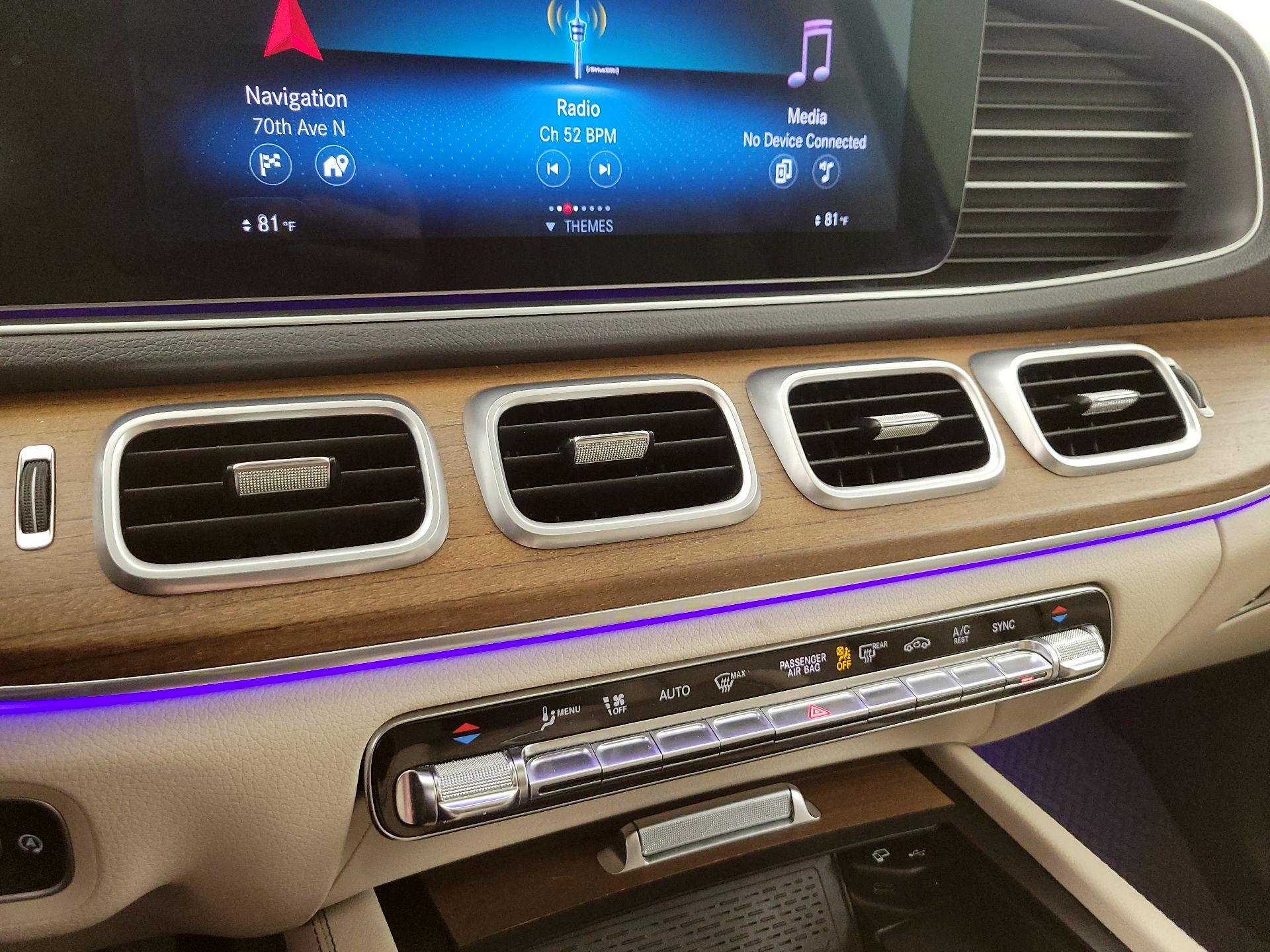 Thumbnail: 2020 Mercedes-Benz GLE - 17