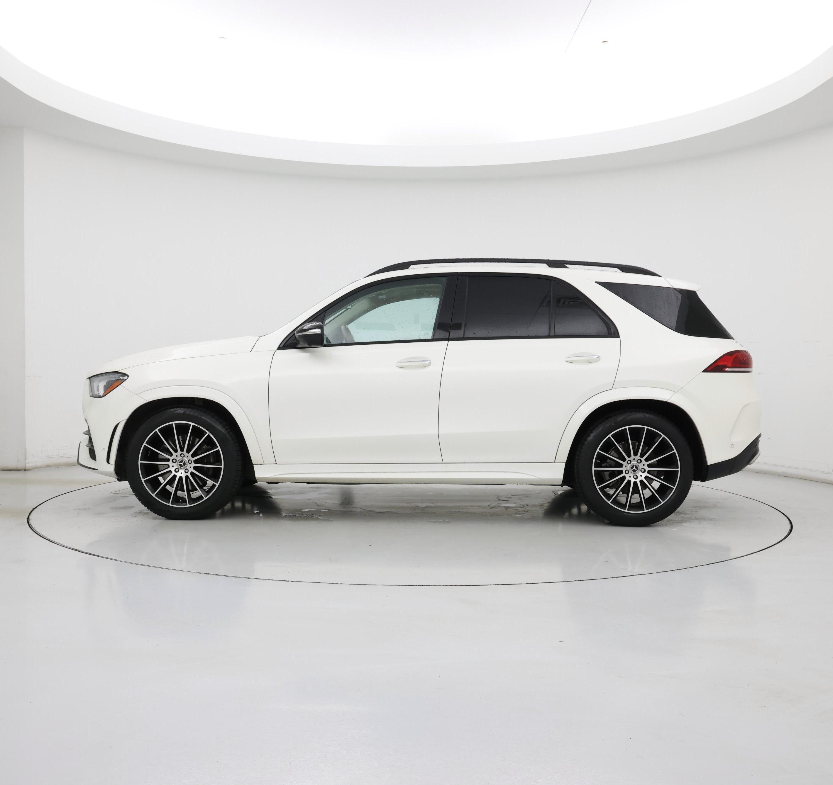 Thumbnail: 2020 Mercedes-Benz GLE - 3