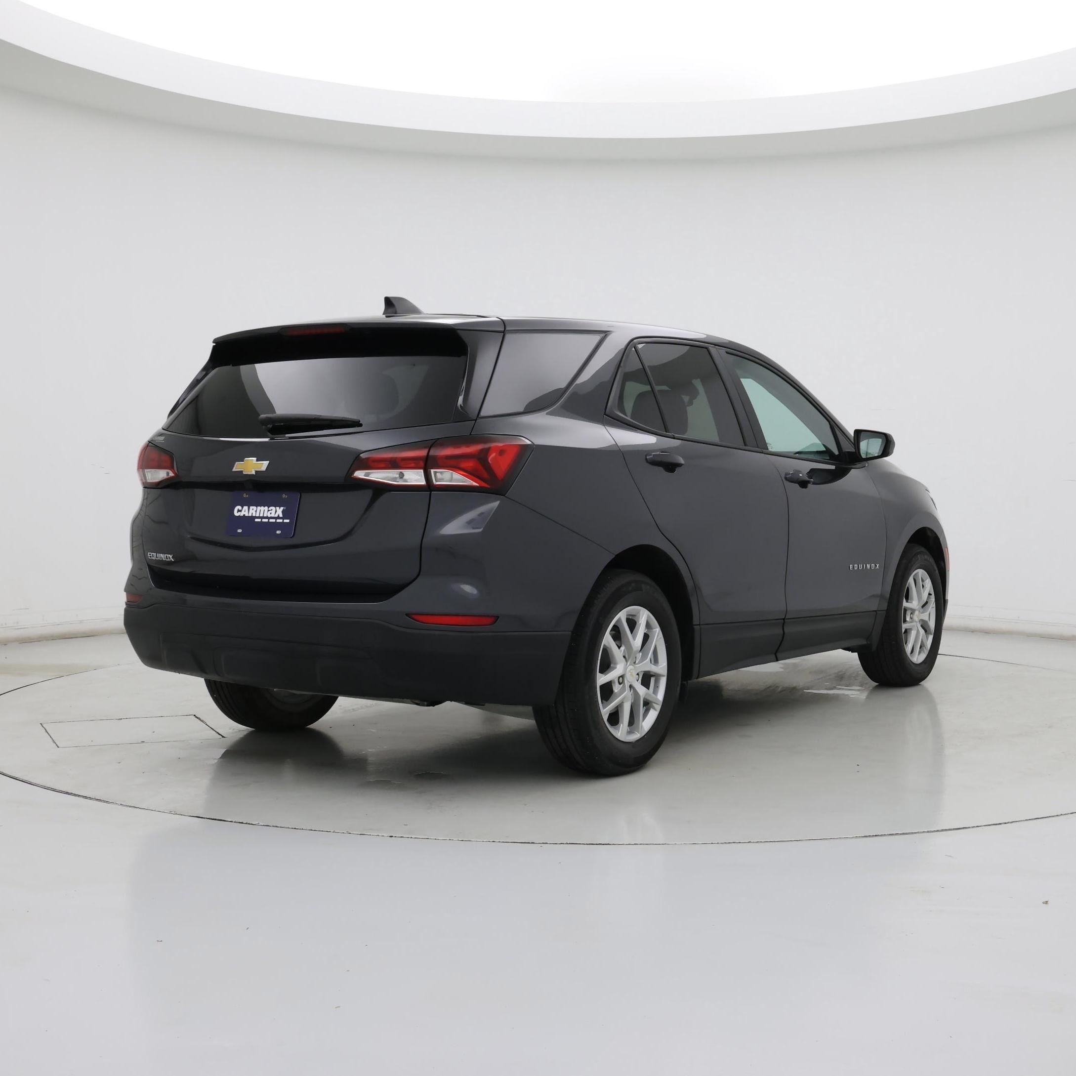 Thumbnail: 2022 Chevrolet Equinox - 8