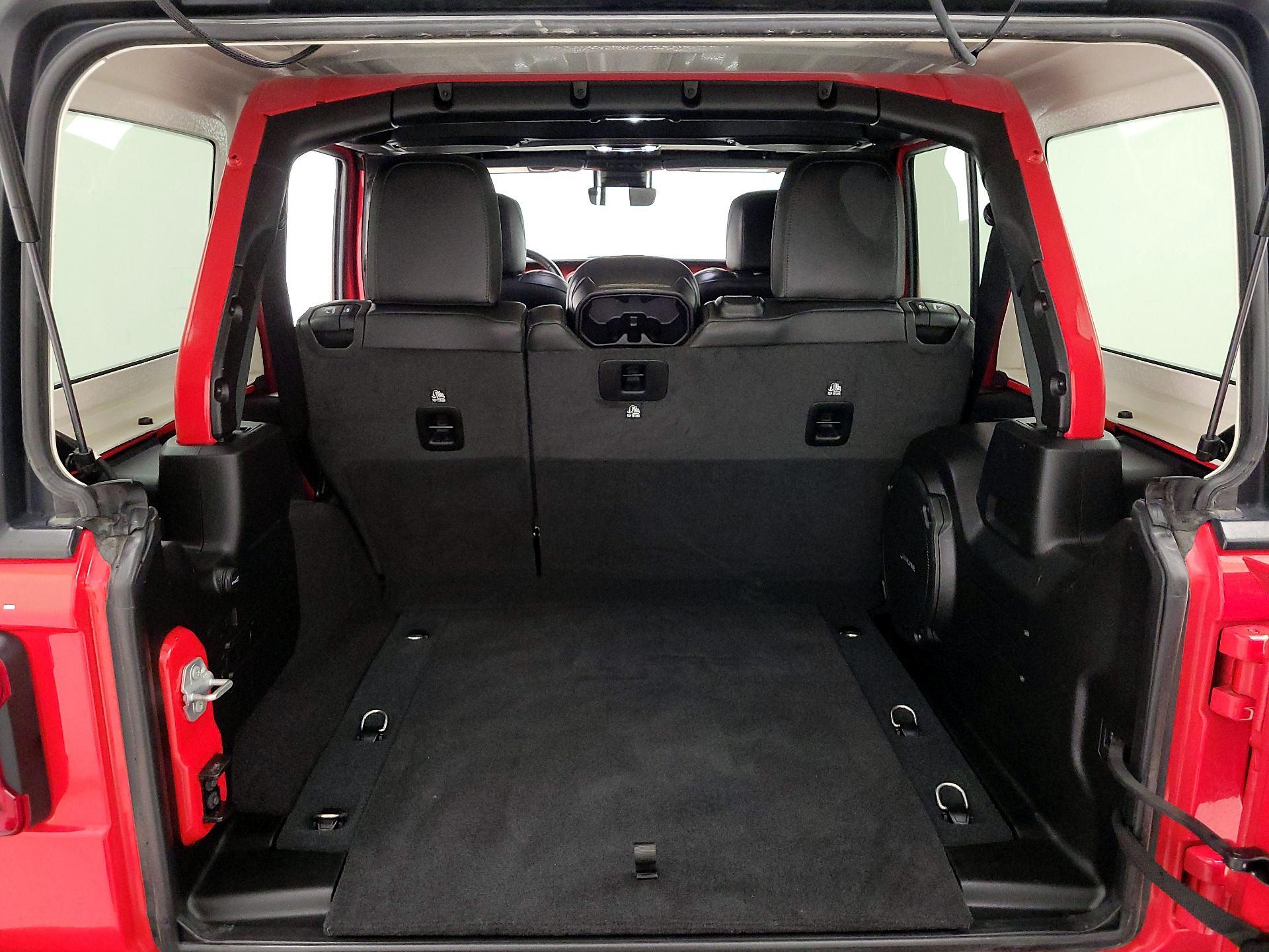 Thumbnail: 2023 Jeep Wrangler - 20